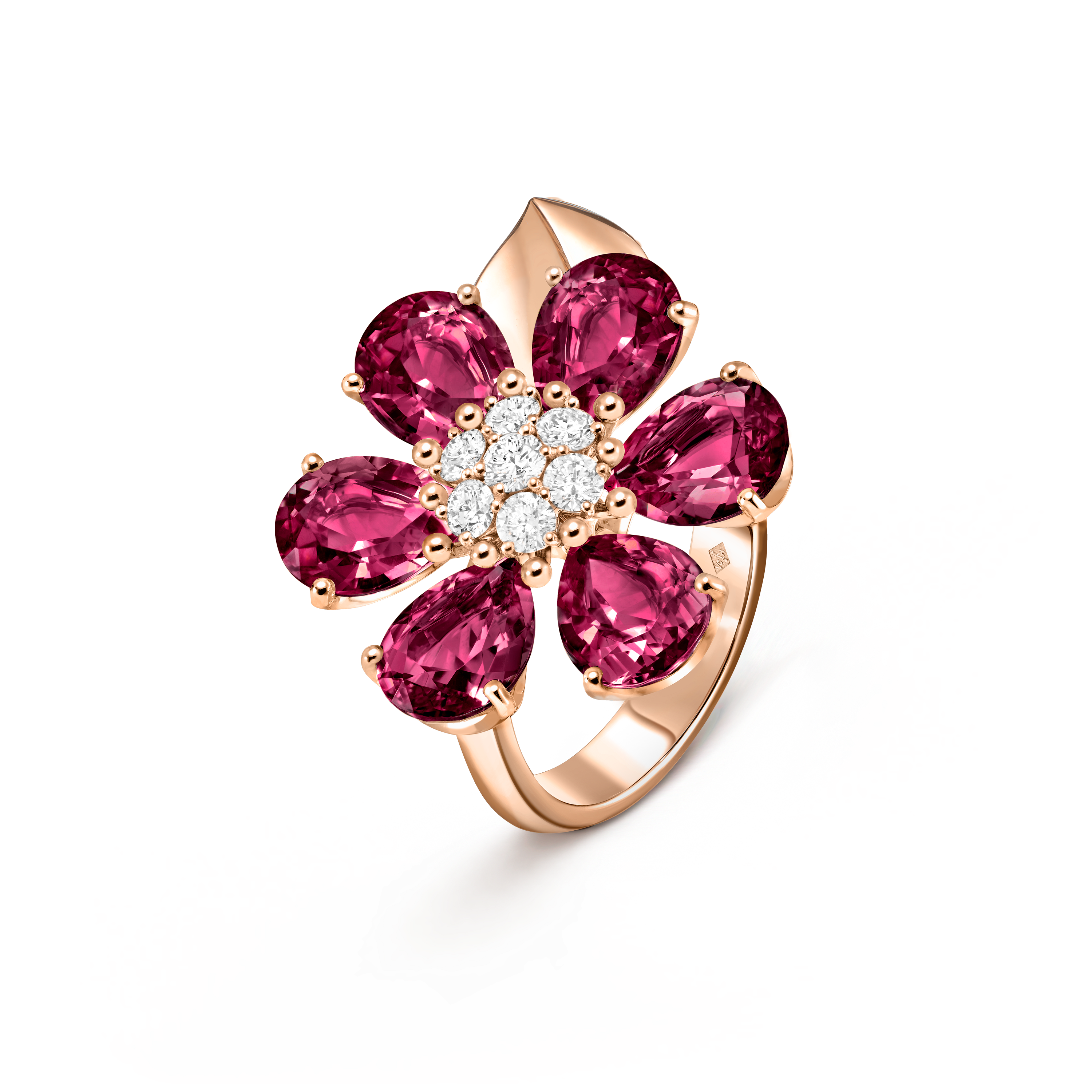Fleurs d’Hawaï戒指, 18K玫瑰金, 玫瑰榴石:  6颗,  11.76 克拉, 钻石:  7颗,  0.54 克拉, Three Fourth, Jewelry Ring_梵克雅宝_Van Cleef & Arpels