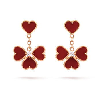 耳元キュートに【Van Cleef & Arpels】Sweet Alhambra ピアス Sweet Alhambra earstuds 18K yellow gold, Mother-of-pearl