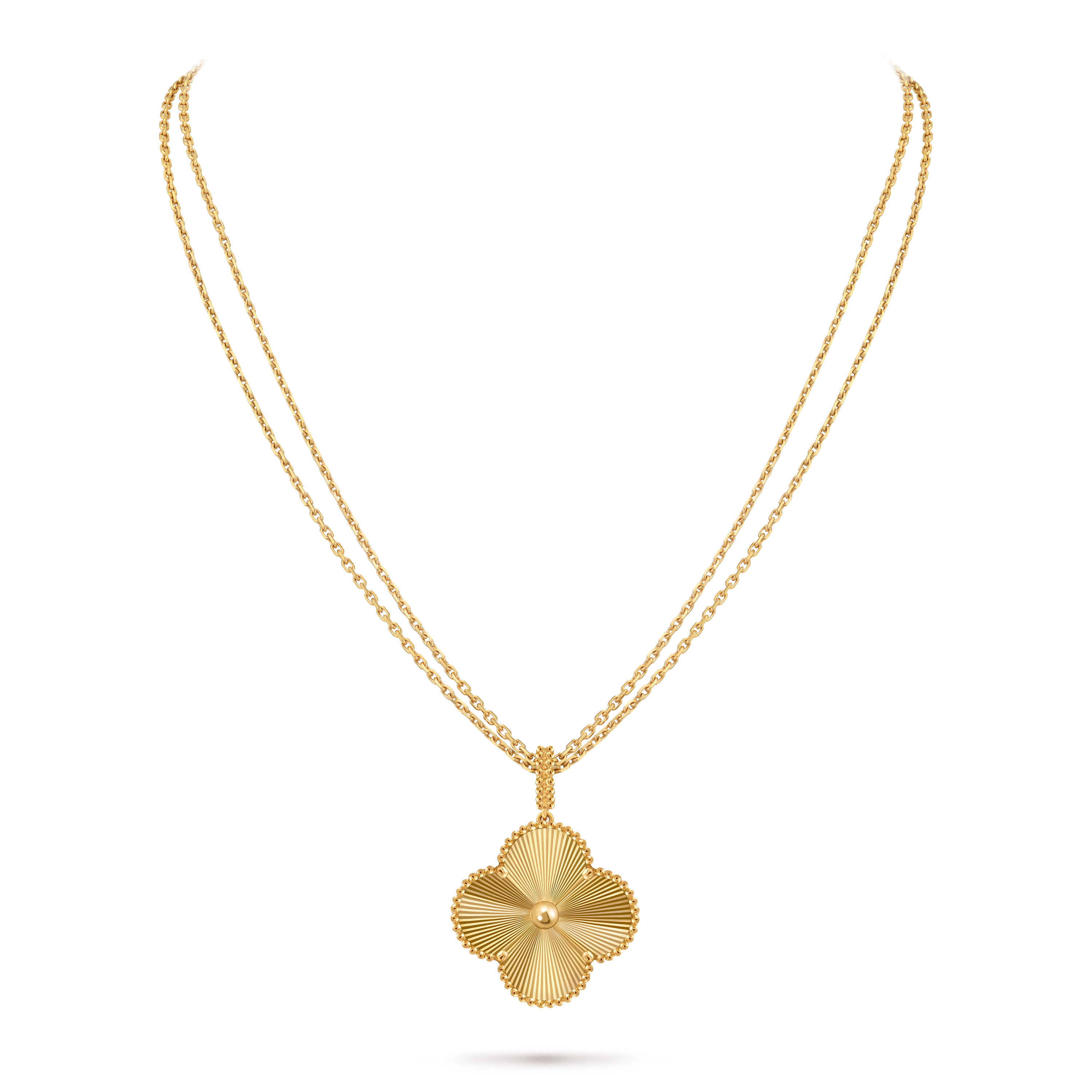 Magic Alhambra long necklace, 1 motif, 18K yellow gold, Detail, Jewelry Long Necklace - Van Cleef & Arpels