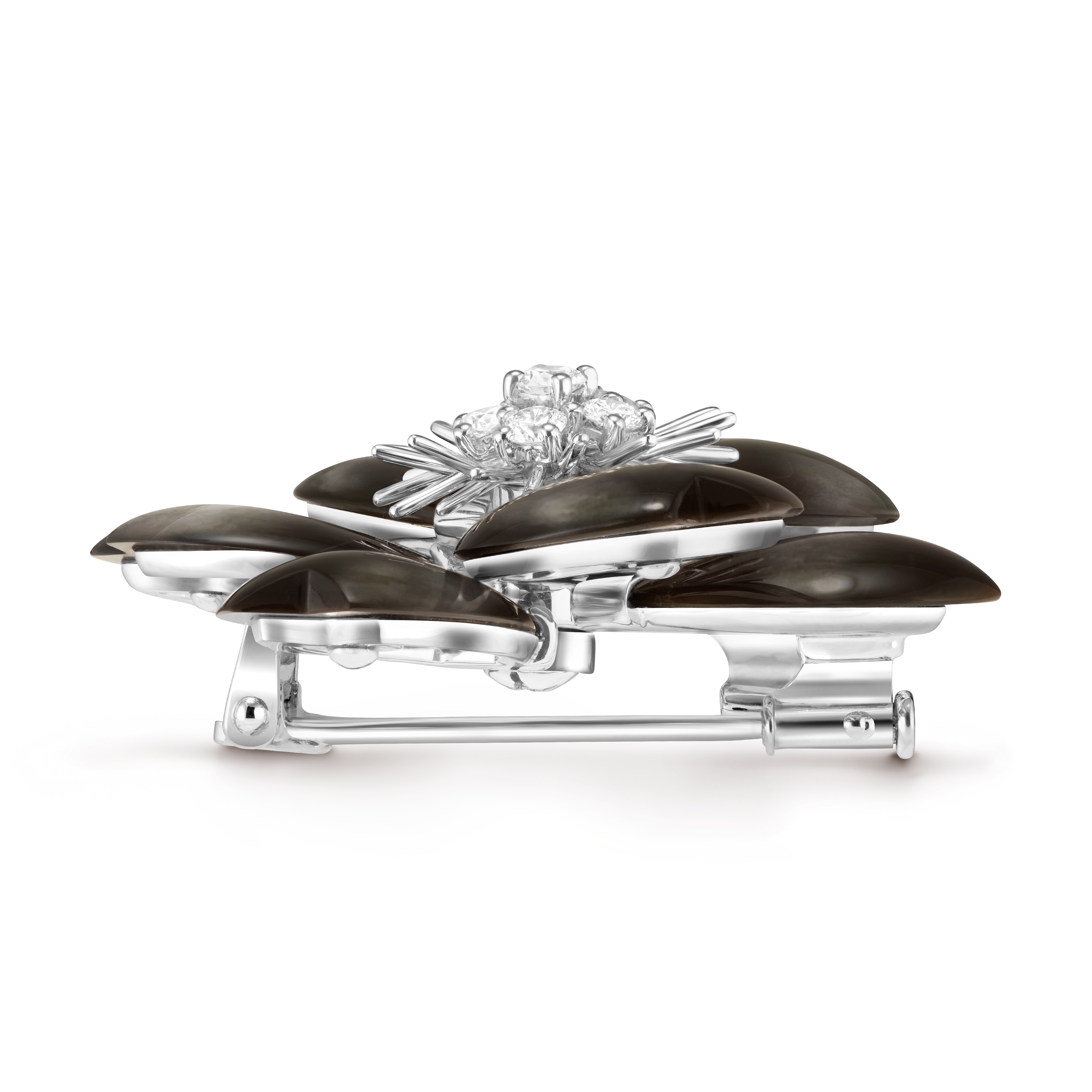 Rose de Noël胸针，中号款式, 18K白金, 珍珠母贝:  6颗, 钻石:  6颗,  0.48 克拉, Profile, Jewelry Clip_梵克雅宝_Van Cleef & Arpels