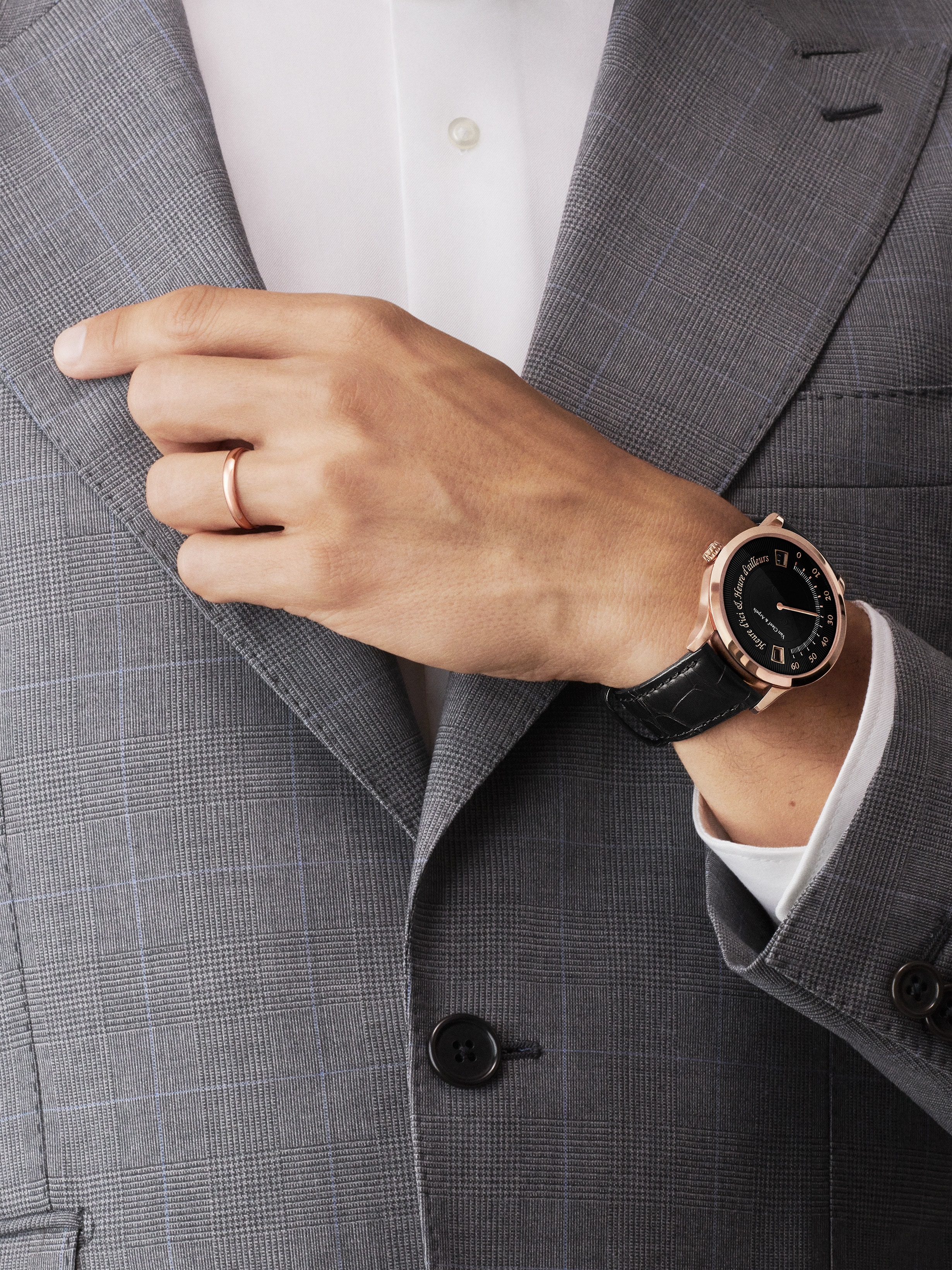 Tendrement婚戒，3毫米, 18K玫瑰金, Worn Detail, Jewelry Ring_梵克雅宝_Van Cleef & Arpels