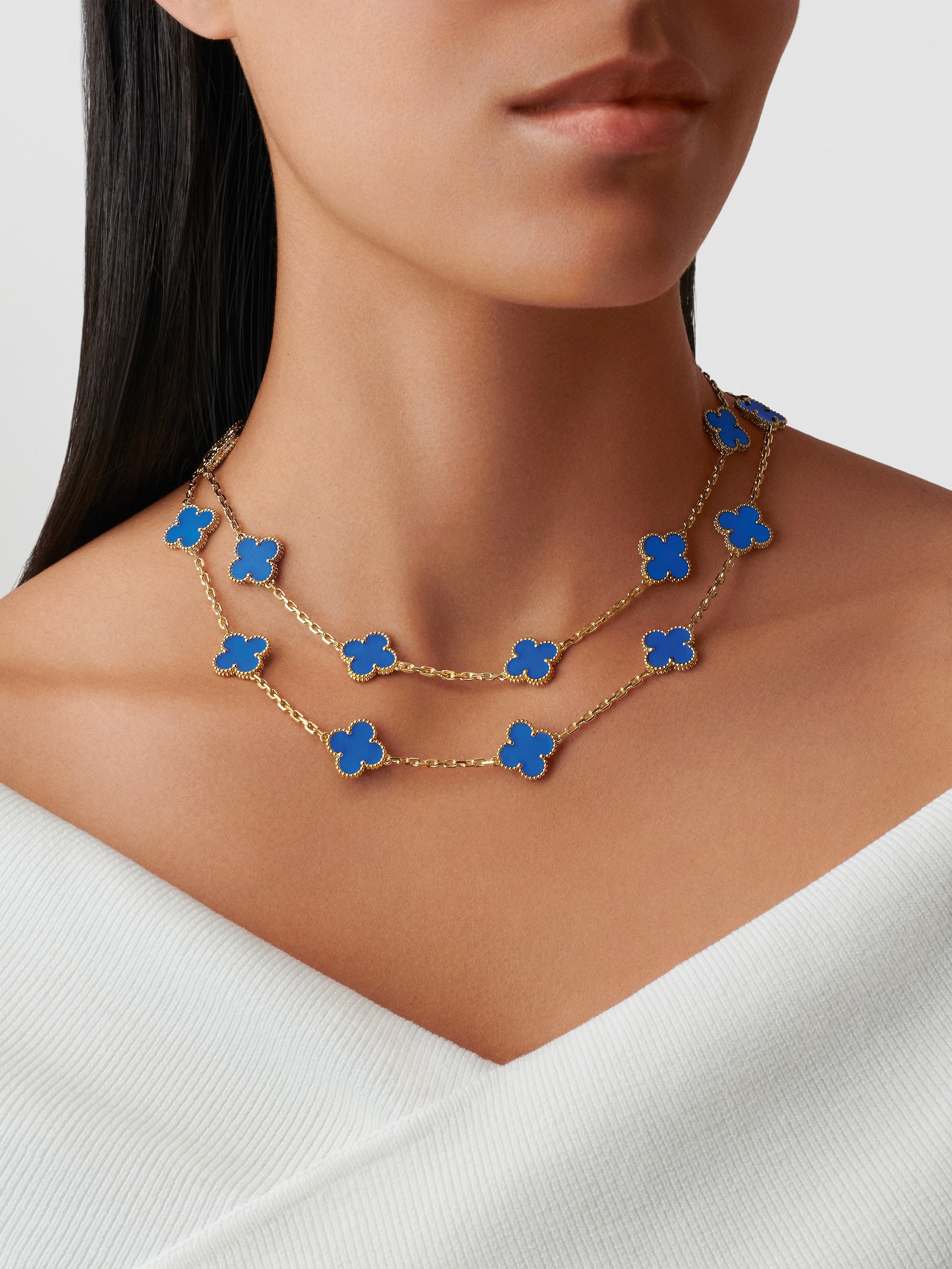 Van cleef blue agate earrings deals