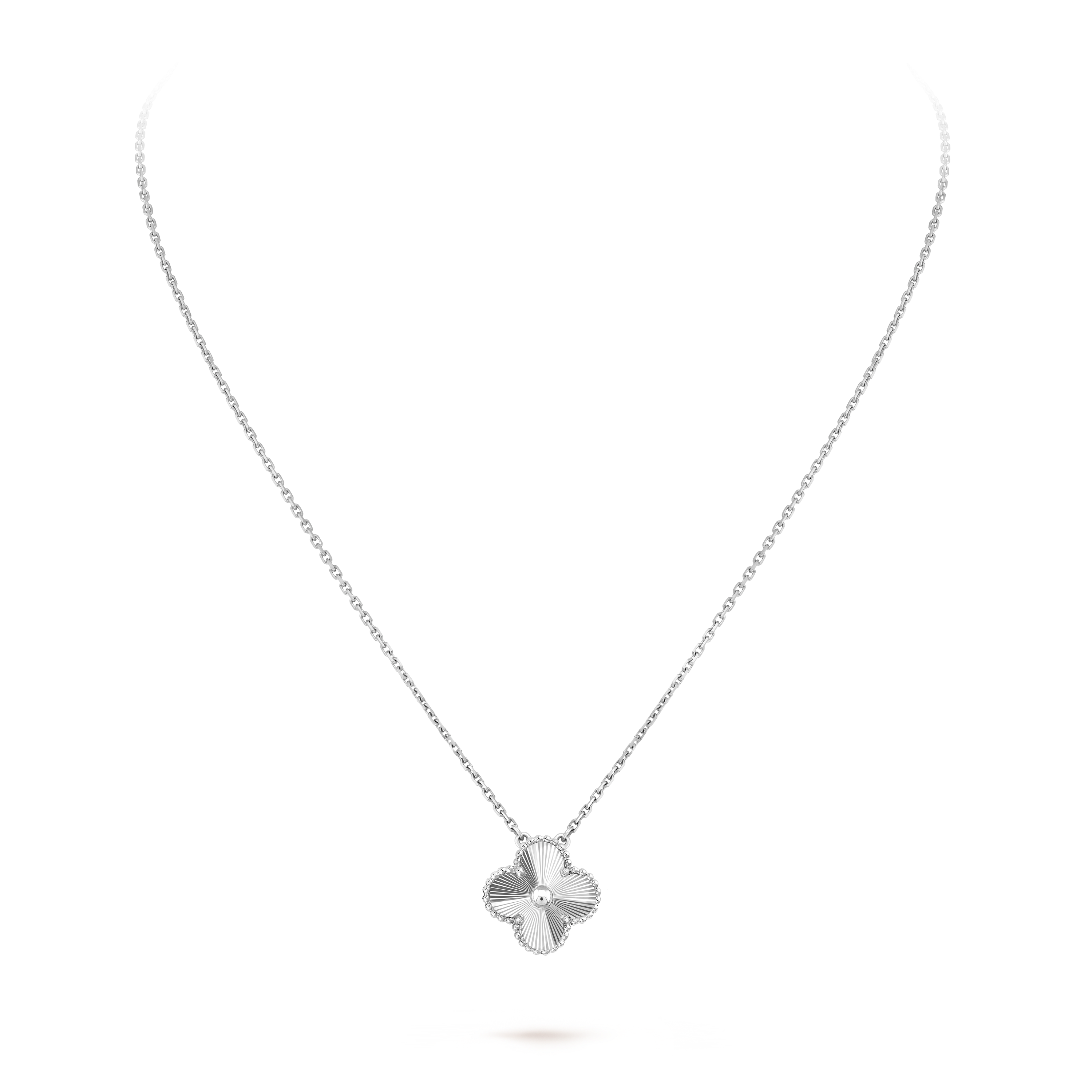 ★Van Cleef & Arpels★Vintage Alhambra Pendant 18K Vintage Alhambra pendant 18K yellow gold, Onyx - Van Cleef