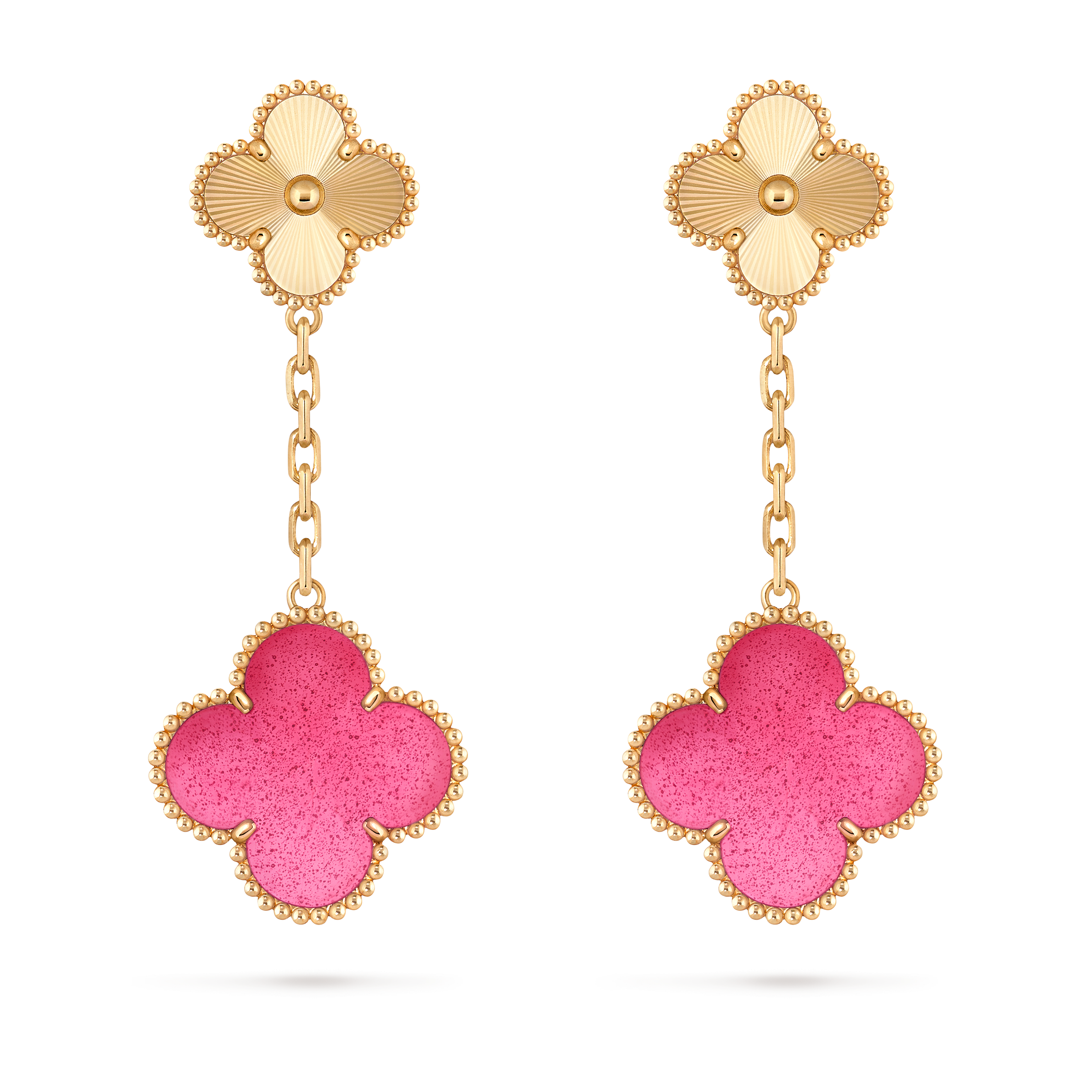 Magic Alhambra耳环，2枚四叶幸运主题图案, 18K黄金, Front, Jewelry Earrings_梵克雅宝_Van Cleef & Arpels