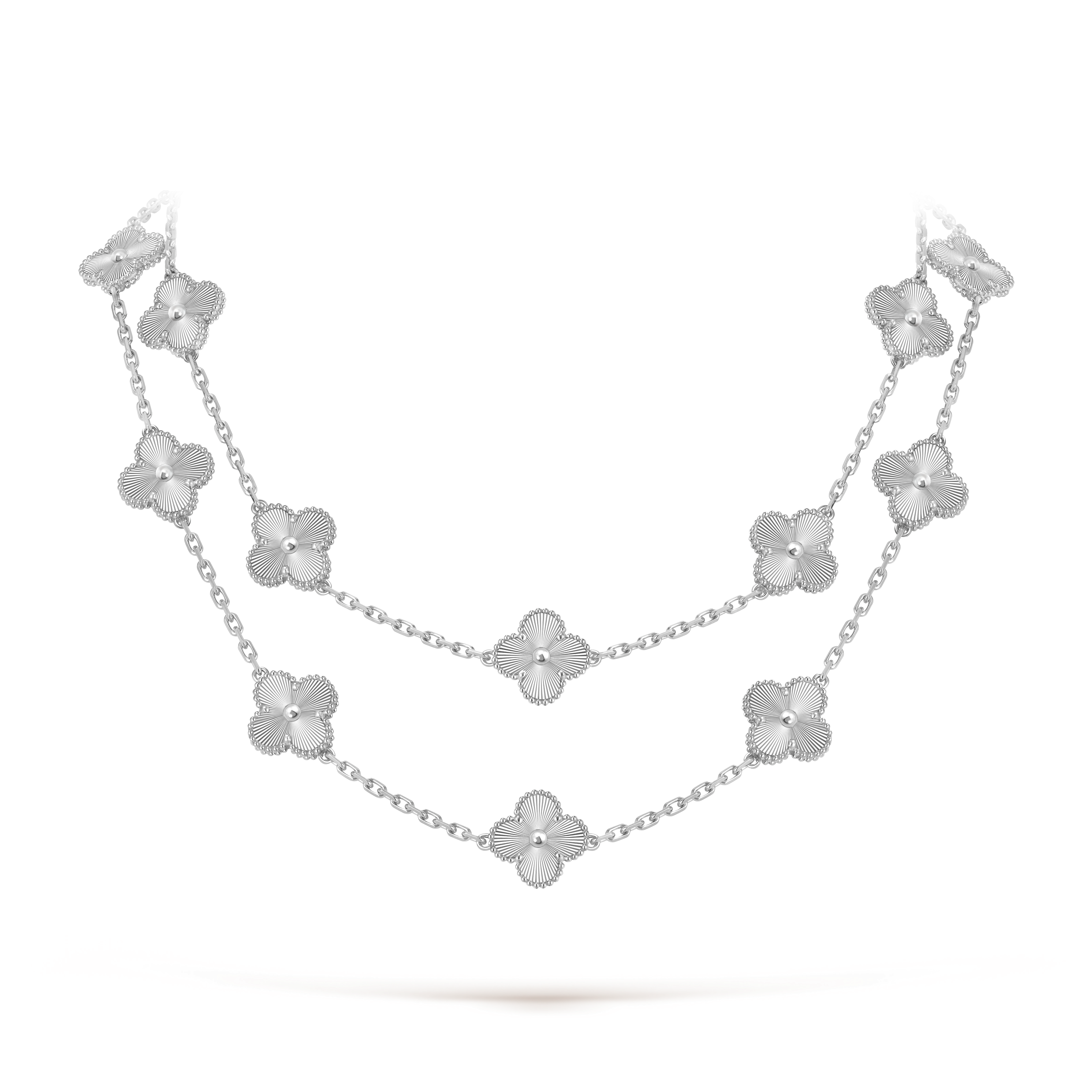 Vintage Alhambra长项链，20枚主题图案, 18K白金, Detail, Jewelry Long Necklace_梵克雅宝_Van Cleef & Arpels