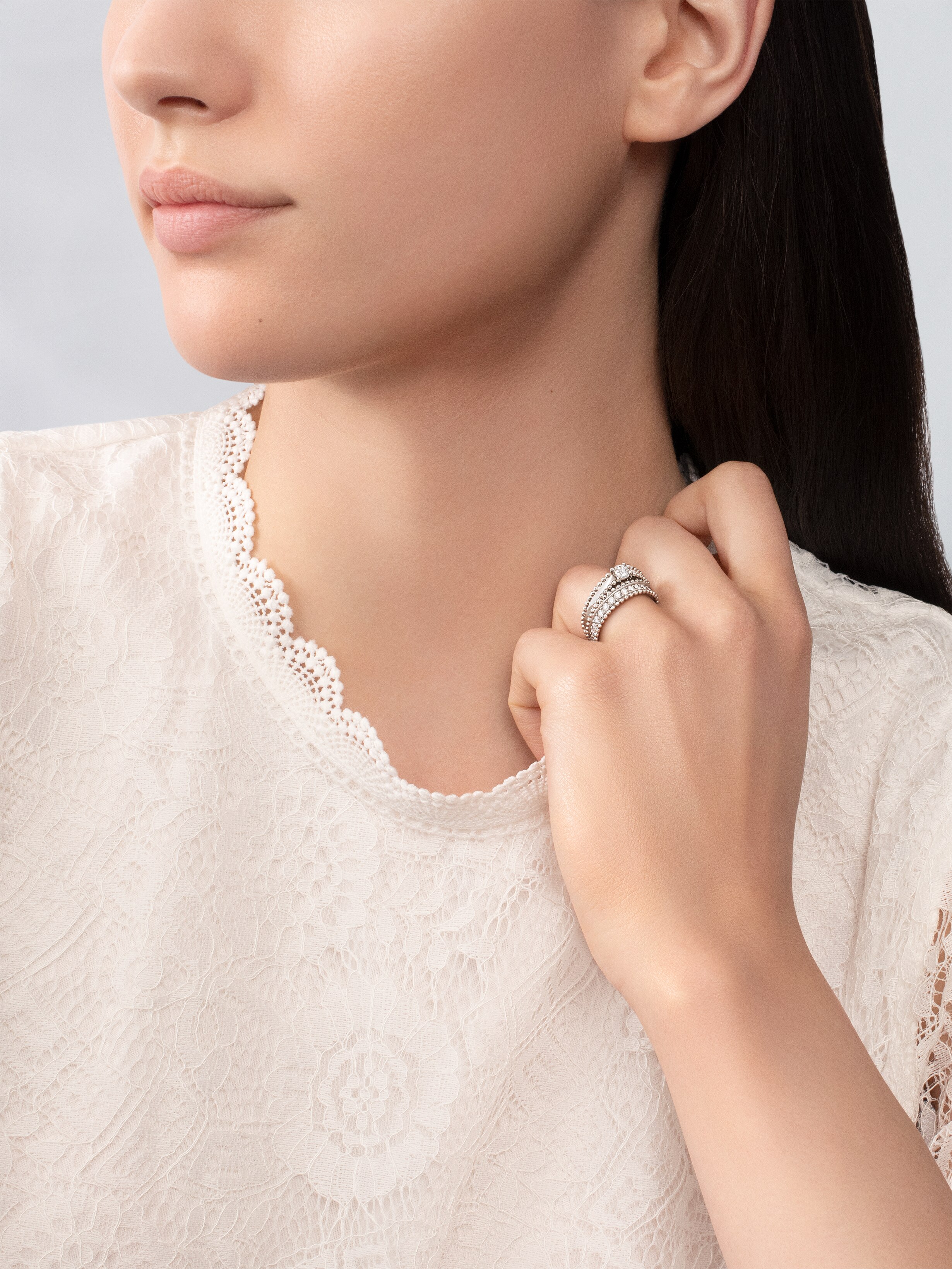 Estelle solitaire 0.30 carat DVVS2, Platinum, Diamond:  1 stone,  0.3 carat, Worn Alternative, Jewelry Ring - Van Cleef & Arpels