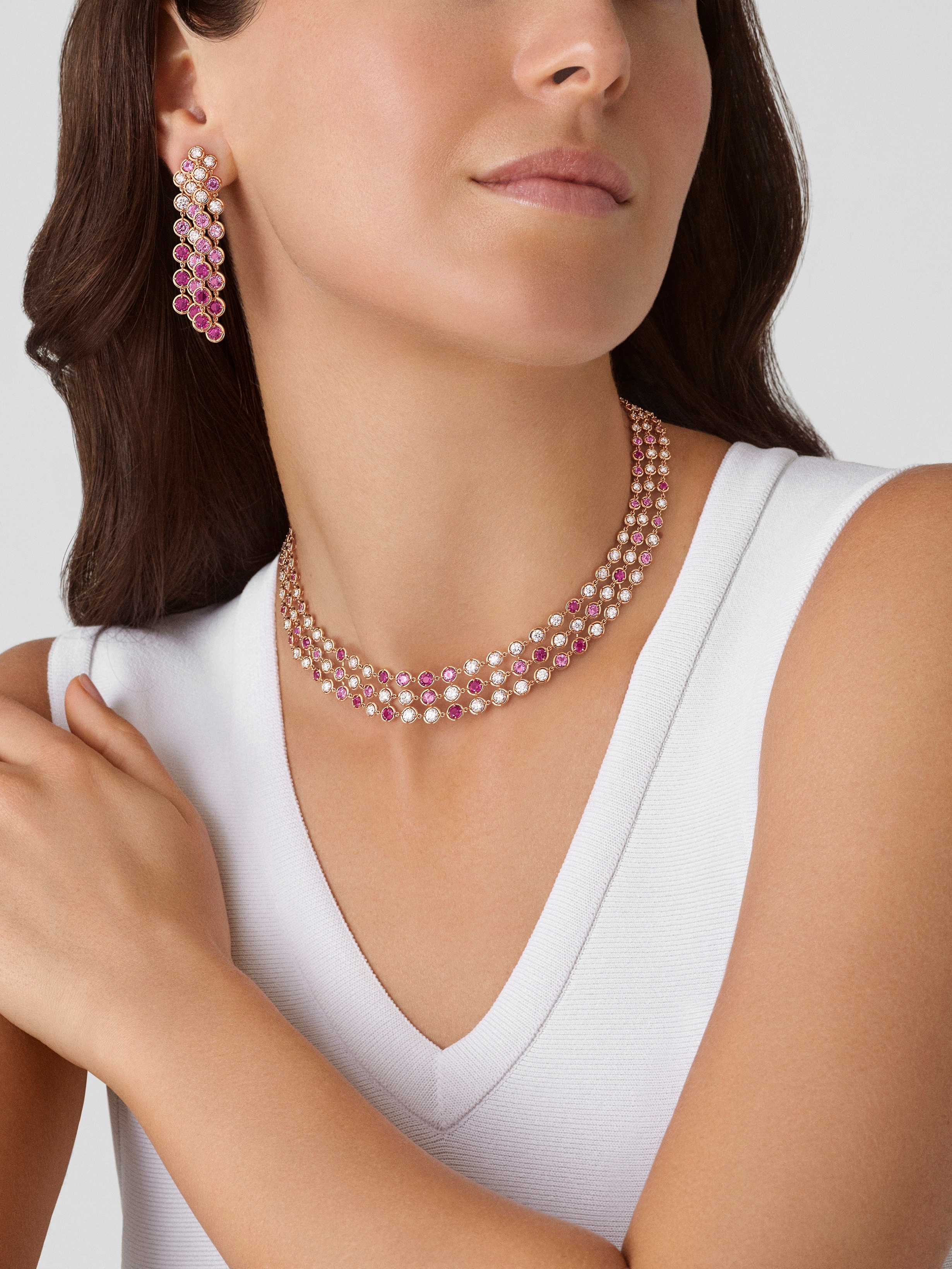 Palmyre 3 rows necklace, 18K rose gold, Diamond:  110 stones,  10.02 carats, Sapphire:  79 stones,  9.33 carats, Worn Alternative, High Jewelry Necklace - Van Cleef & Arpels