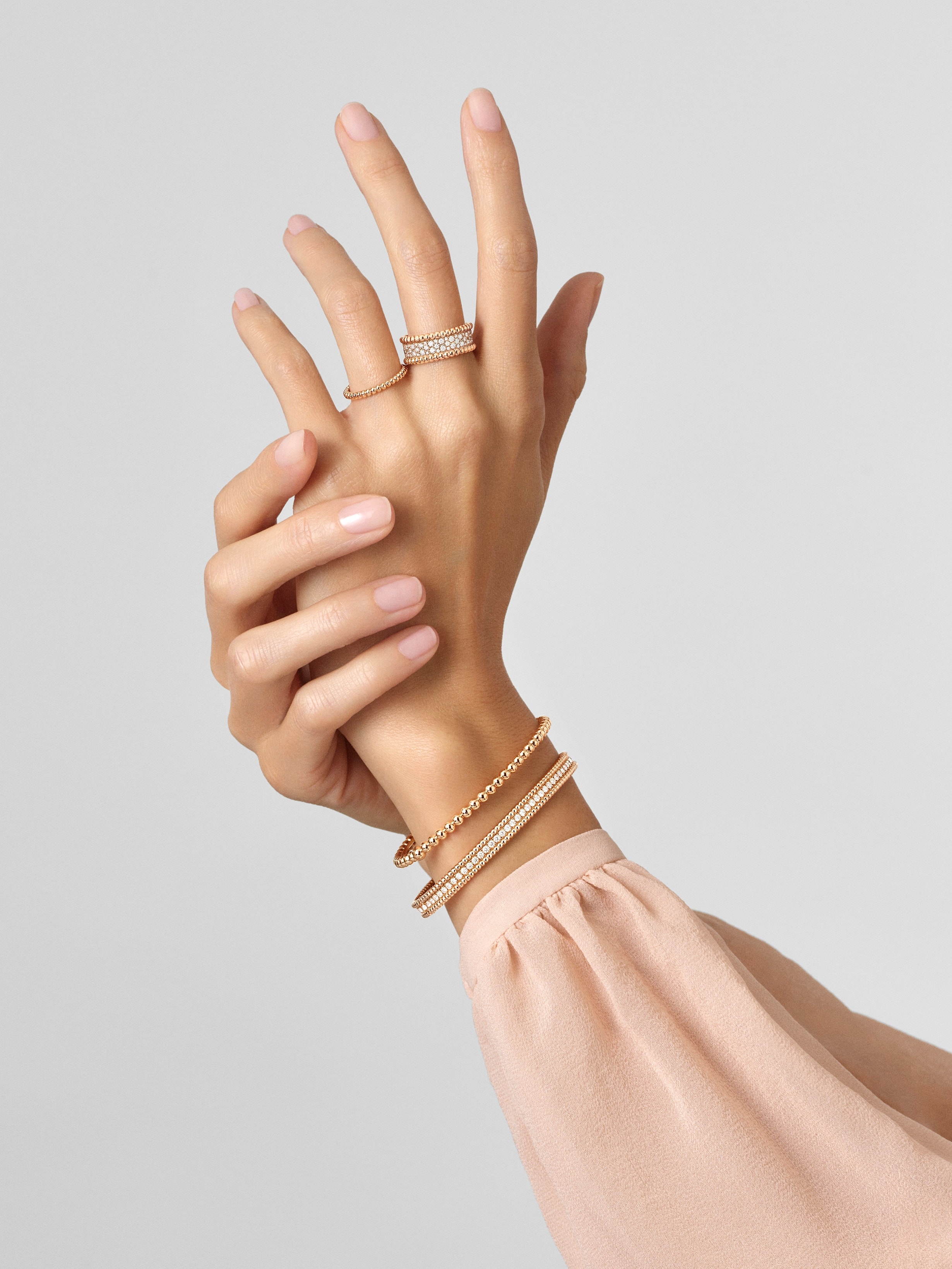 Perlée pearls of gold ring, small model, 18K rose gold, Worn Alternative, Jewelry Ring - Van Cleef & Arpels