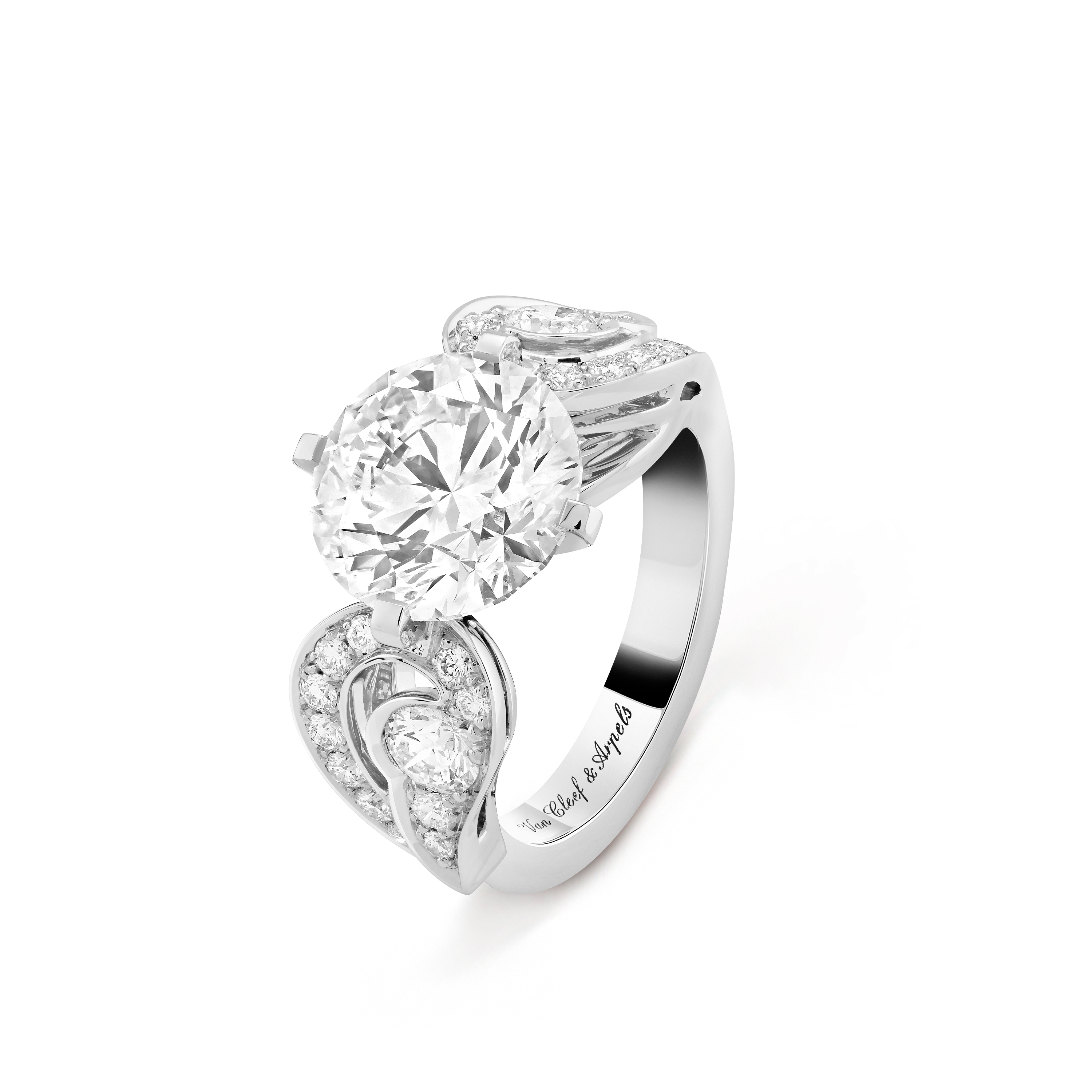 Love stories at Van Cleef & Arpels - Van Cleef & Arpels