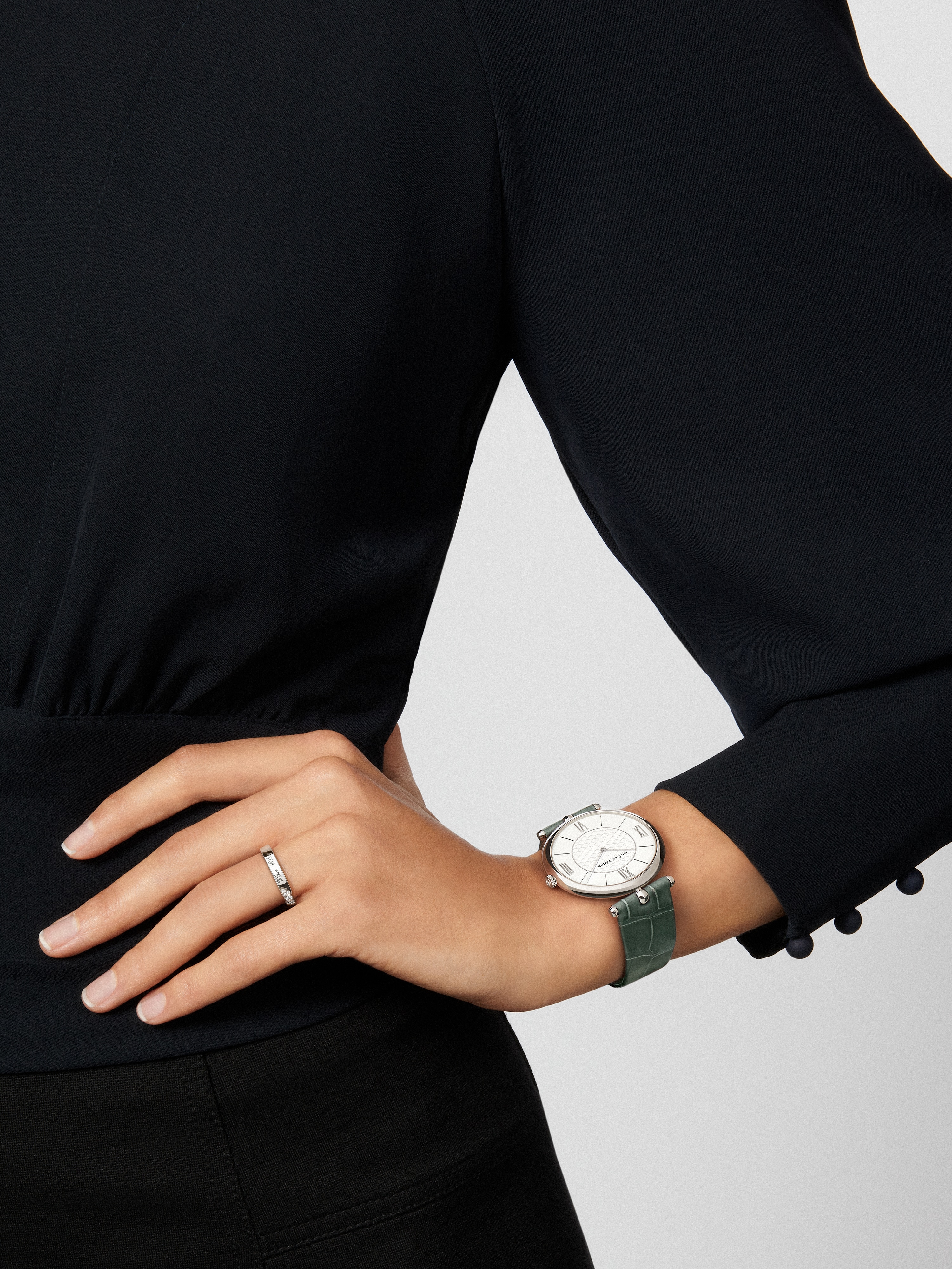 Pierre Arpels watch, 38 mm, 18K white gold, Diamond:  1 stone,  0.04 carat, Worn Alternative, Watch - Van Cleef & Arpels