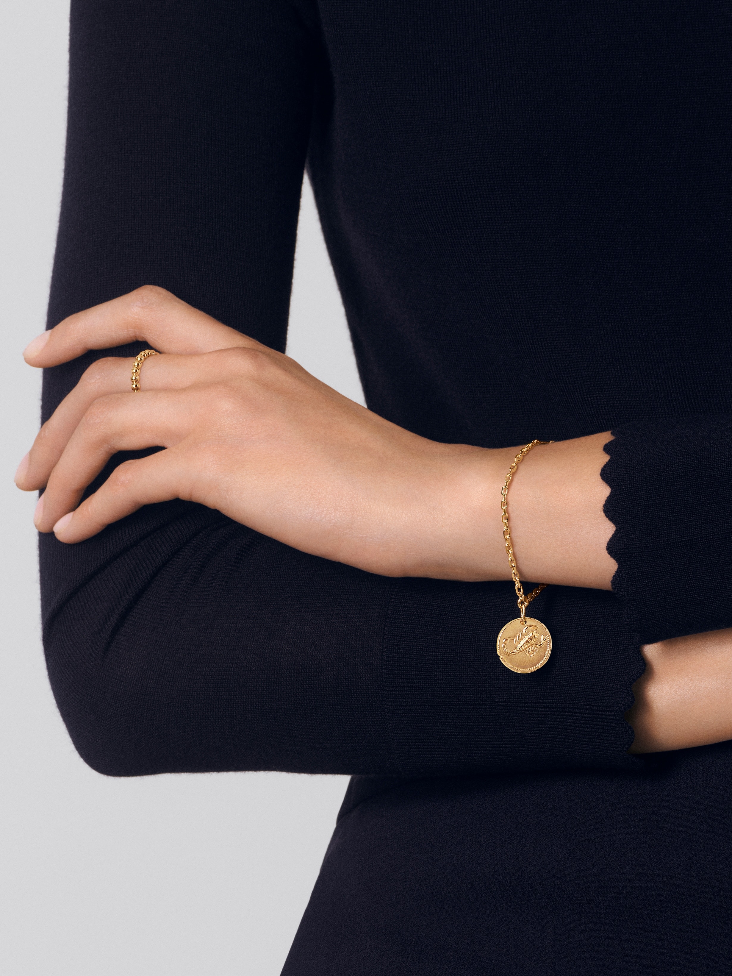 Zodiaque bracelet Scorpii (Scorpio), 18K yellow gold, Worn Alternative, Jewelry Bracelet - Van Cleef & Arpels