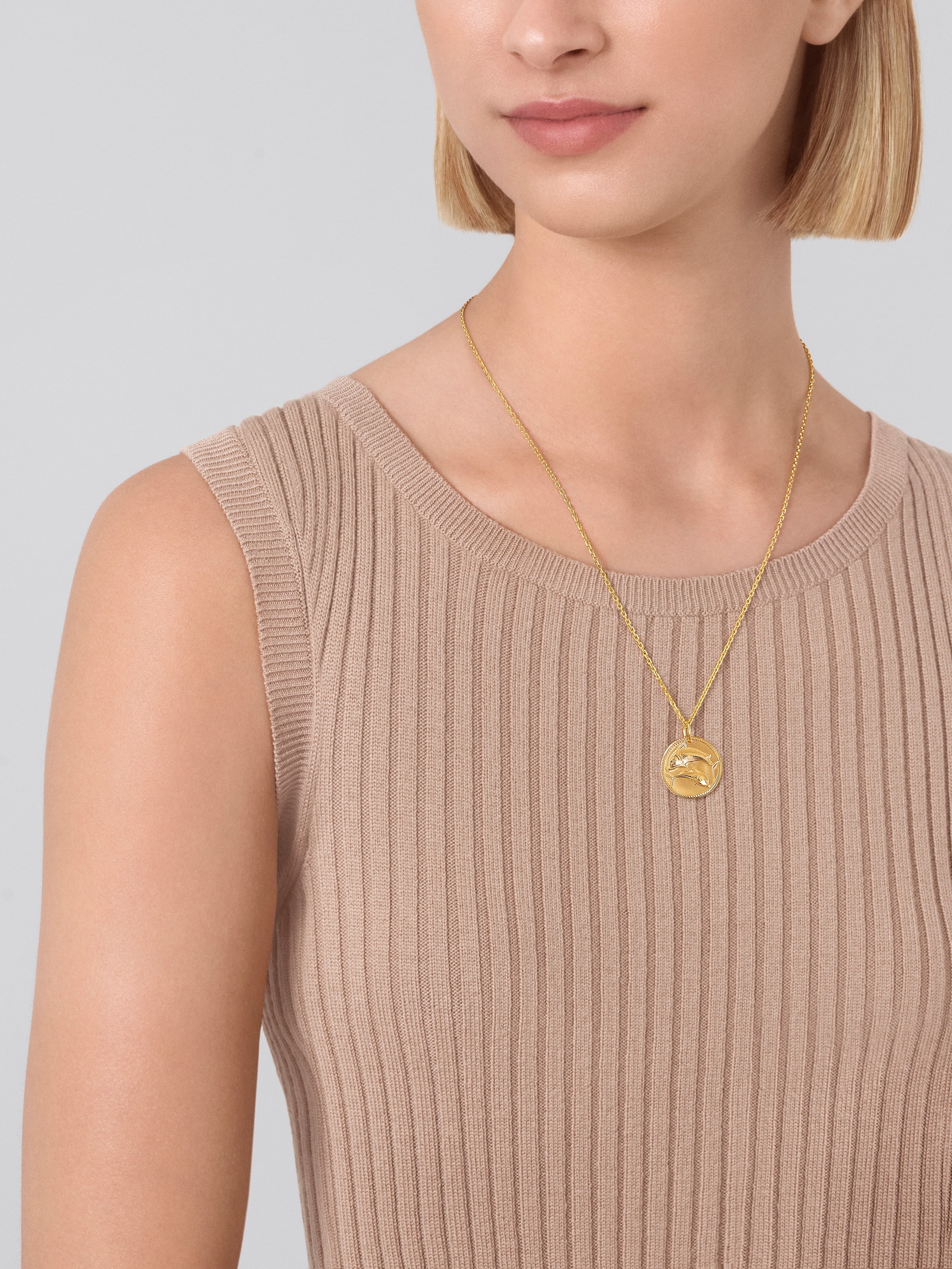 Zodiaque Piscium（双鱼座）吊坠, 18K黄金, Worn Alternative, Jewelry Pendent_梵克雅宝_Van Cleef & Arpels