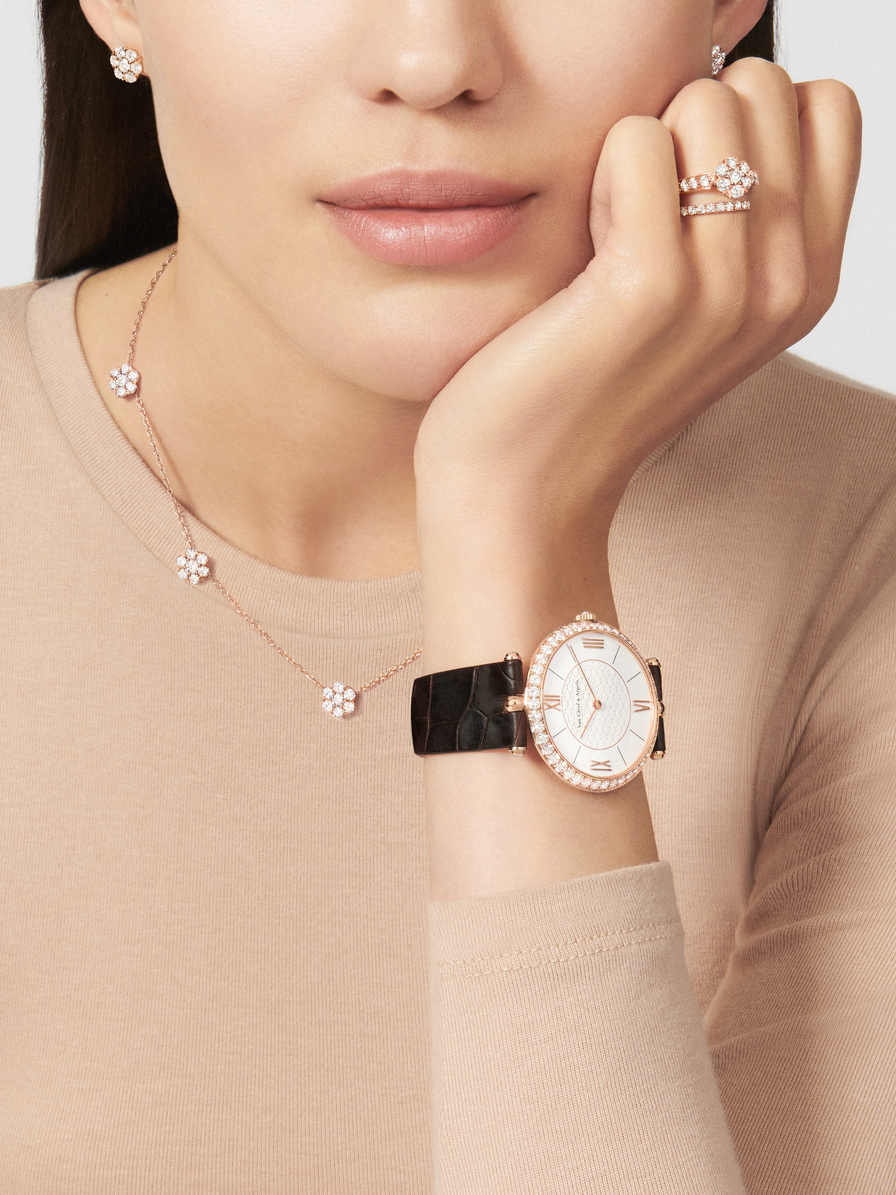 Pierre Arpels腕表，38毫米, 18K玫瑰金, 钻石:  81颗,  2.76 克拉, Worn Alternative, Watch_梵克雅宝_Van Cleef & Arpels