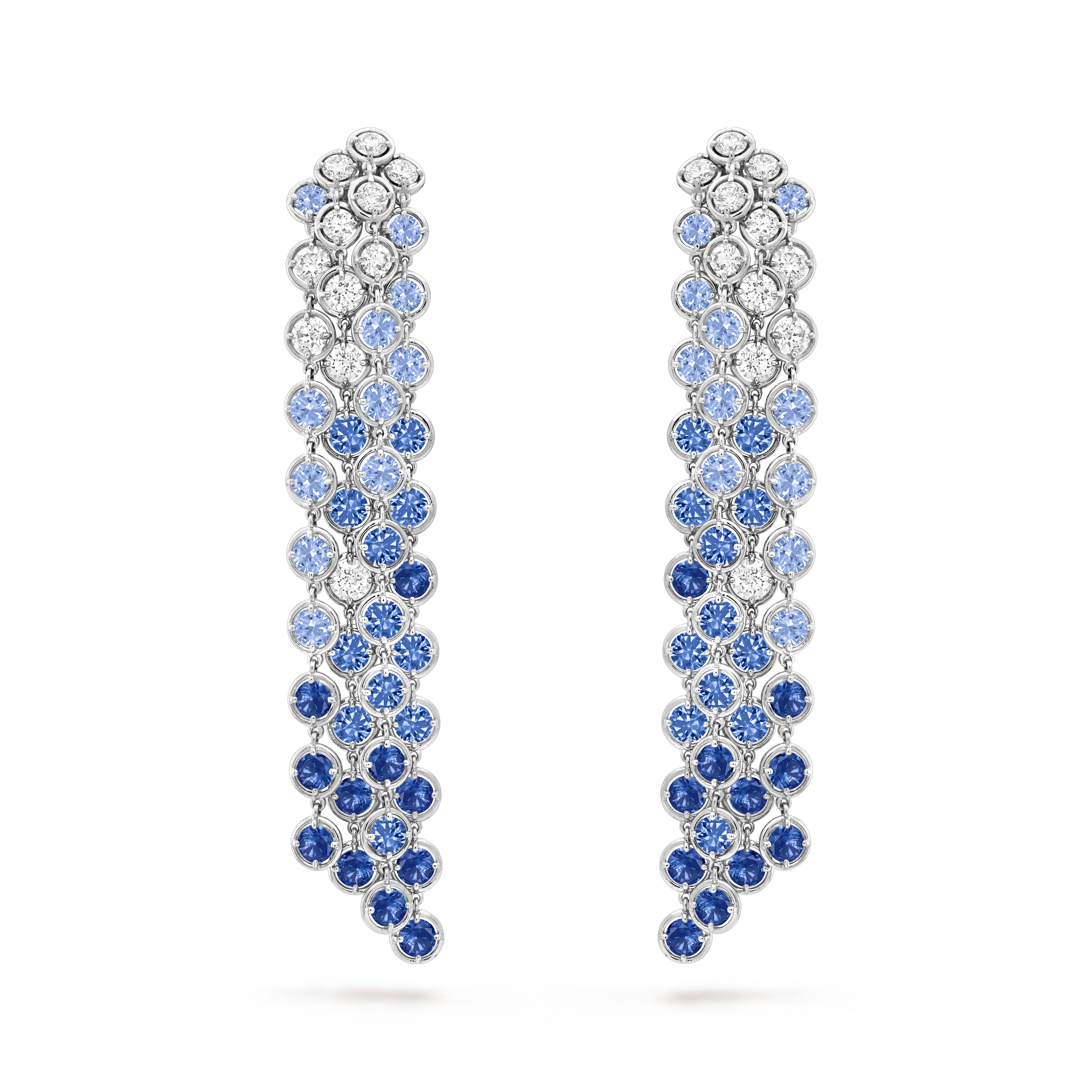 Palmyre耳环, 18K白金, 蓝宝石:  68颗,  19.24 克拉, 钻石:  22颗,  3.87 克拉, Front, High Jewelry Earrings_梵克雅宝_Van Cleef & Arpels