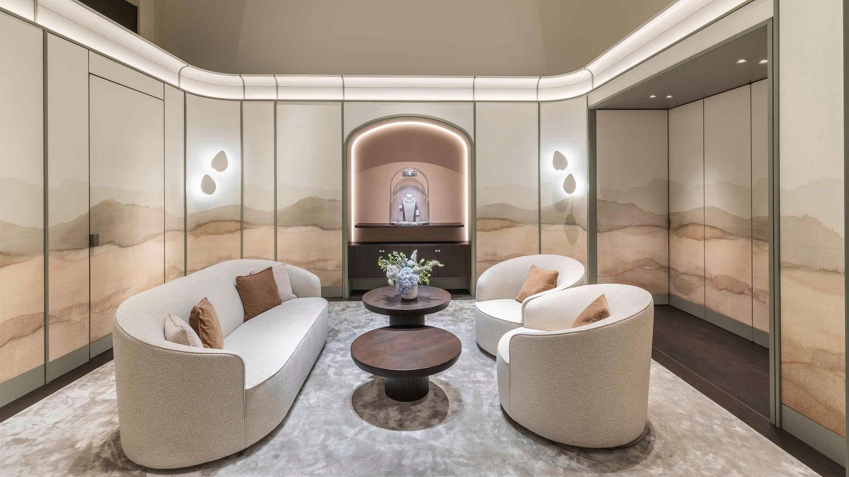 The temporary Van Cleef & Arpels boutique on George Street, Sydney, presents the VIC salon.