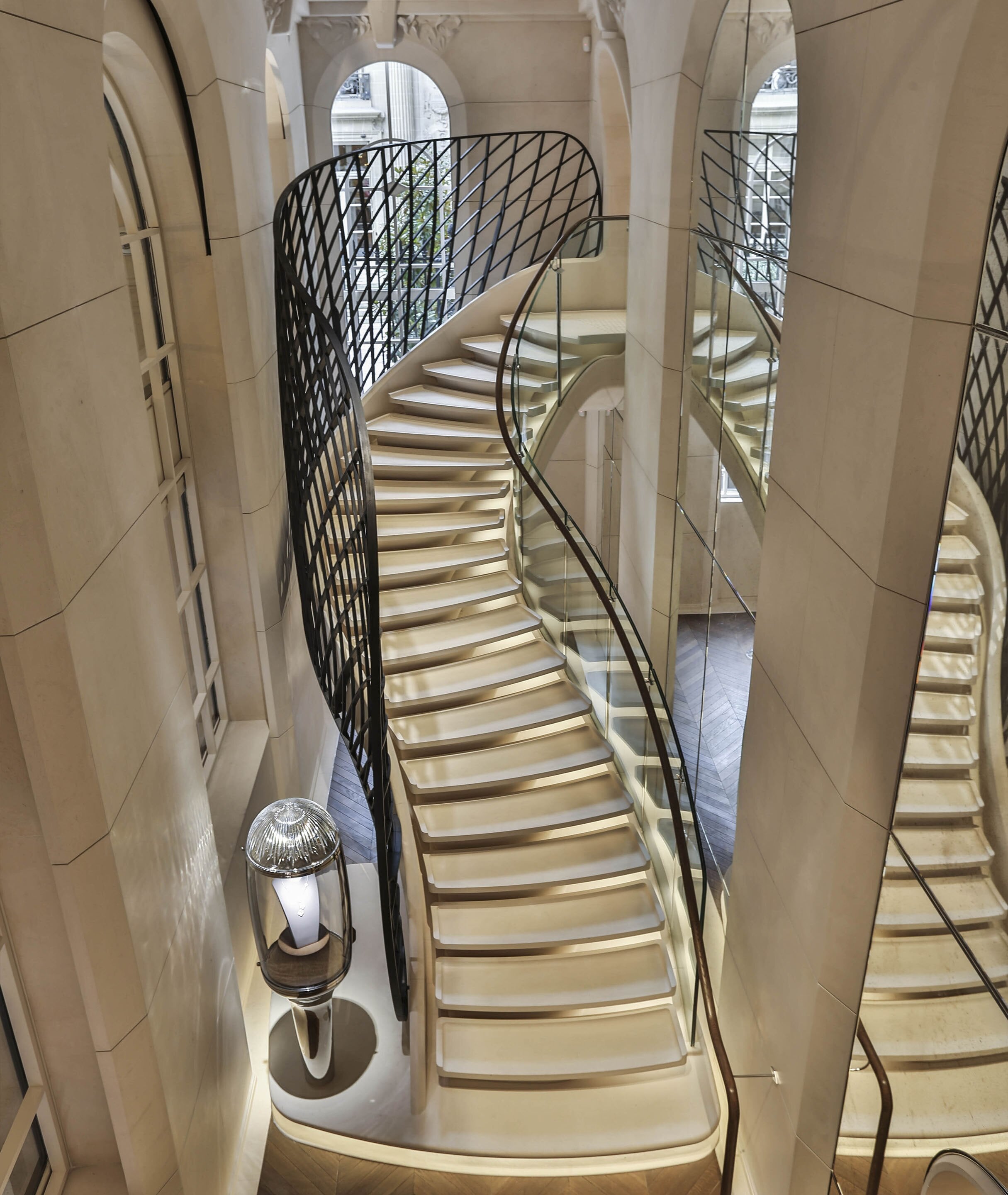 Paris 20 Vendôme,  picture of the boutique's historic staircase, Van Cleef & Arpels.
