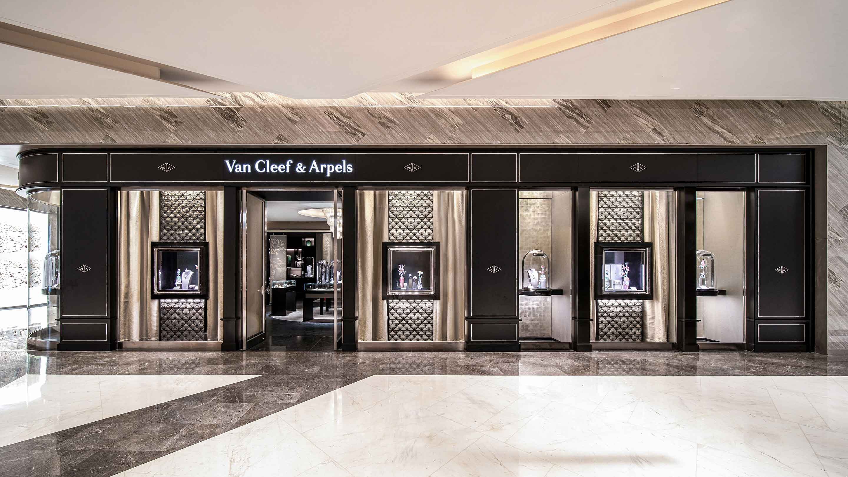 Ningbo Hankyo present the facade view, Van Cleef & Arpels