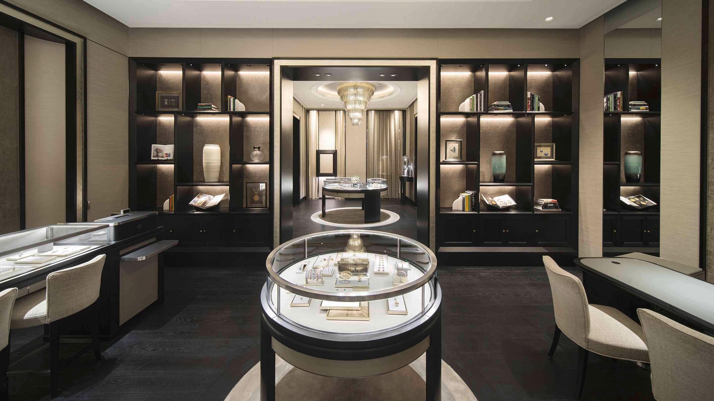 Fuzhou Mix C boutique present the interior view, Van Cleef & Arpels
