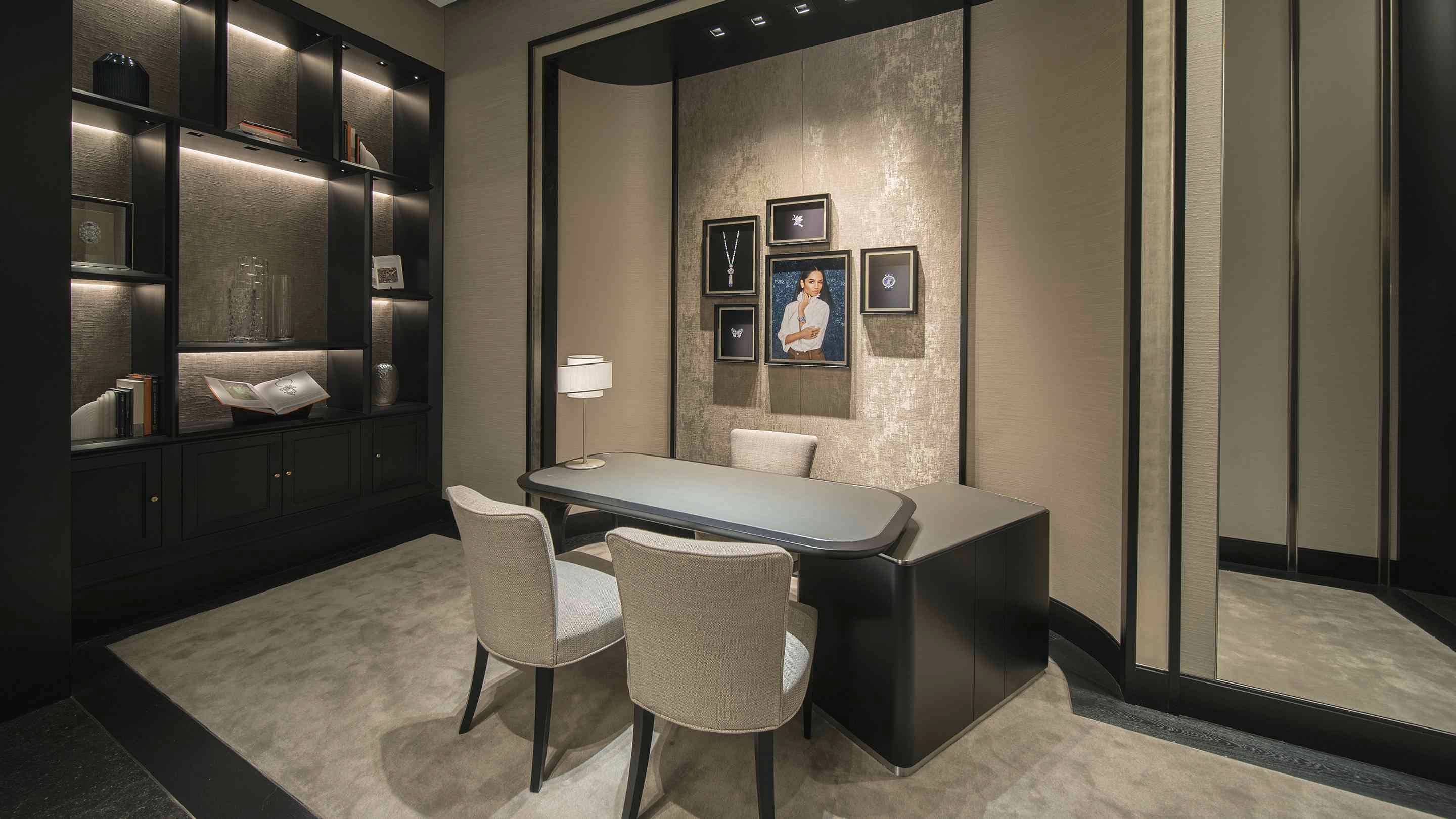 Fuzhou Mix C boutique present the interior view, Van Cleef & Arpels