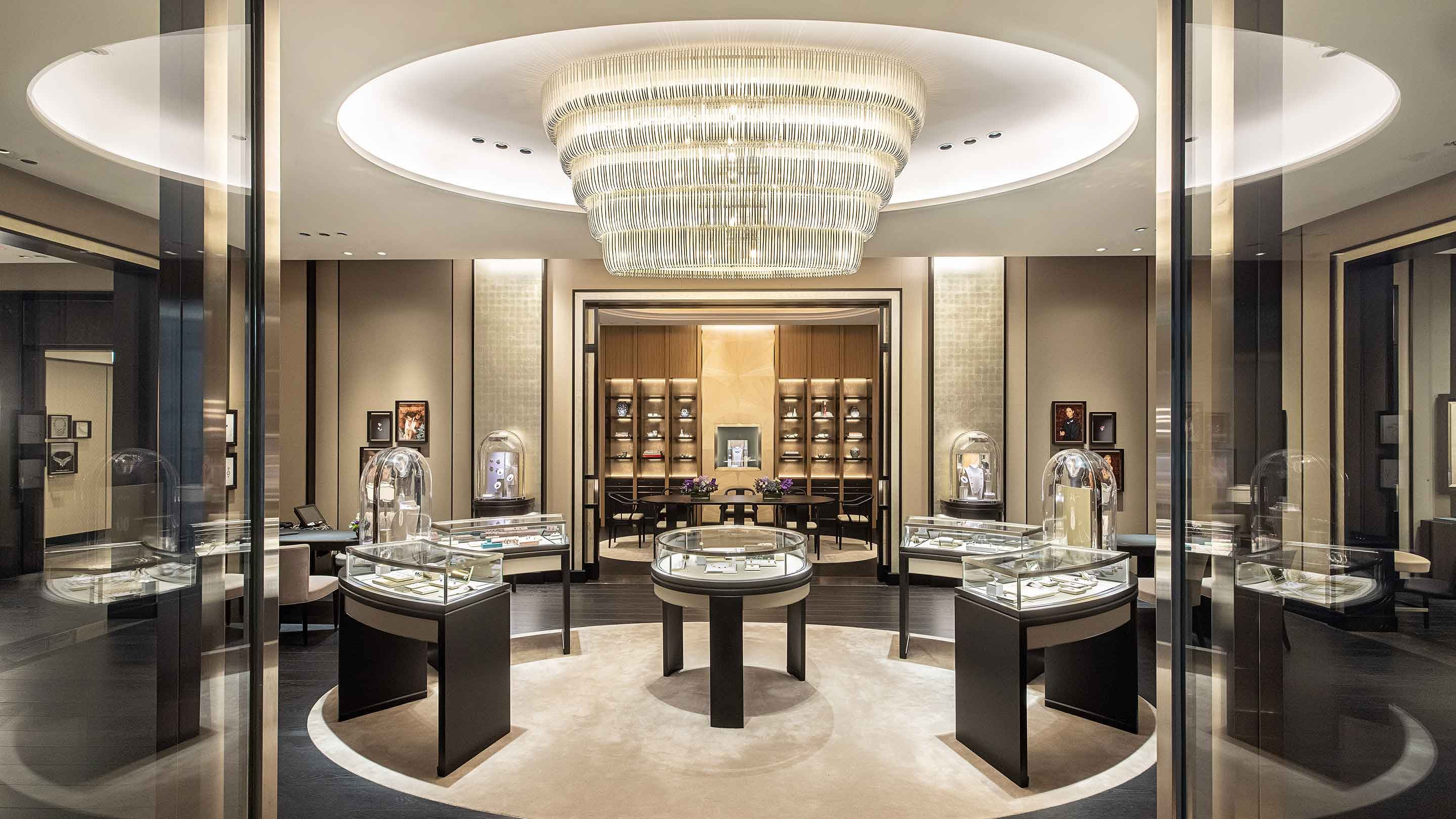 Taipei Breeze Xin Yi Van Cleef Arpels