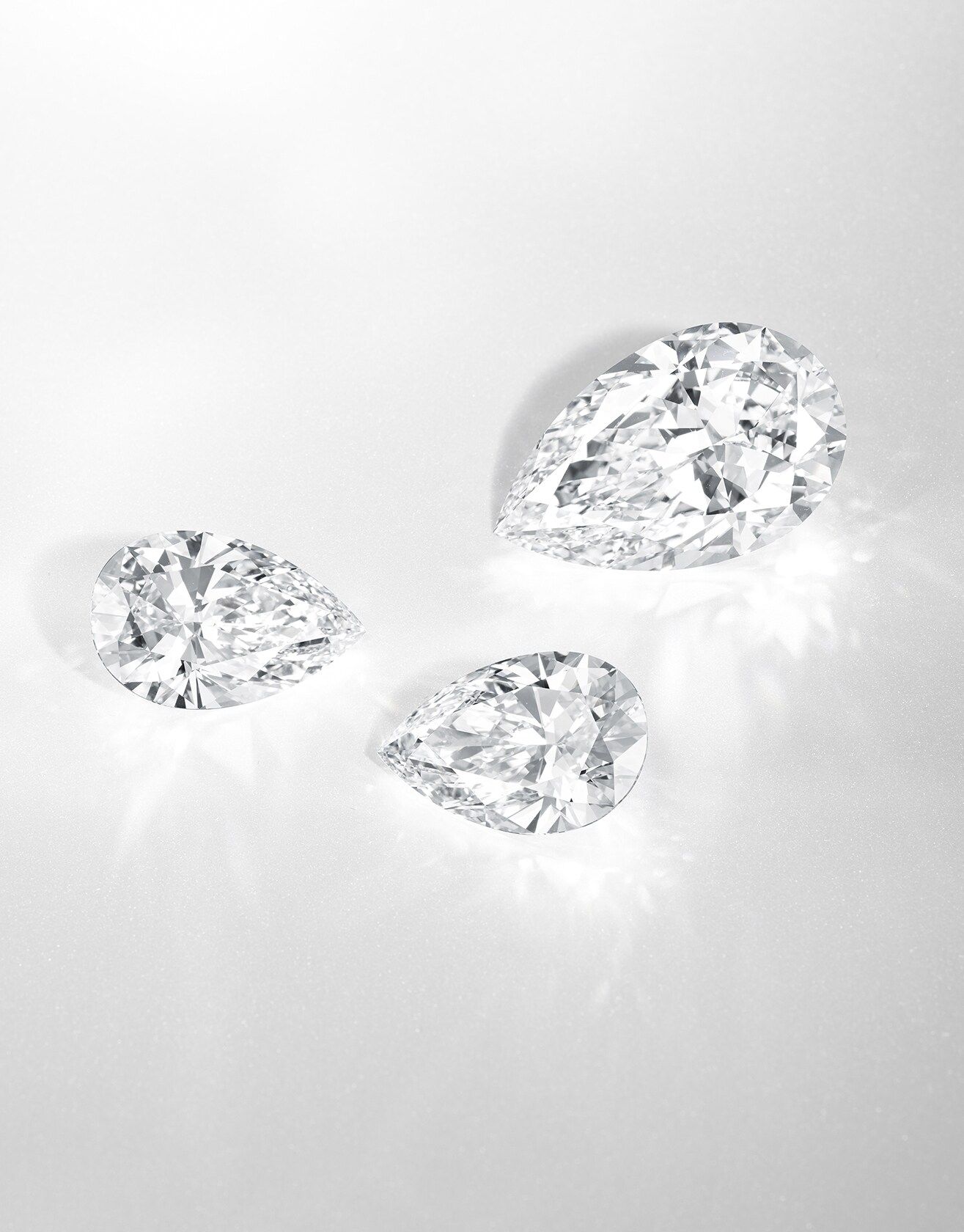 钻石，Legend of Diamonds主题高级珠宝系列，Van Cleef & Arpels梵克雅宝。