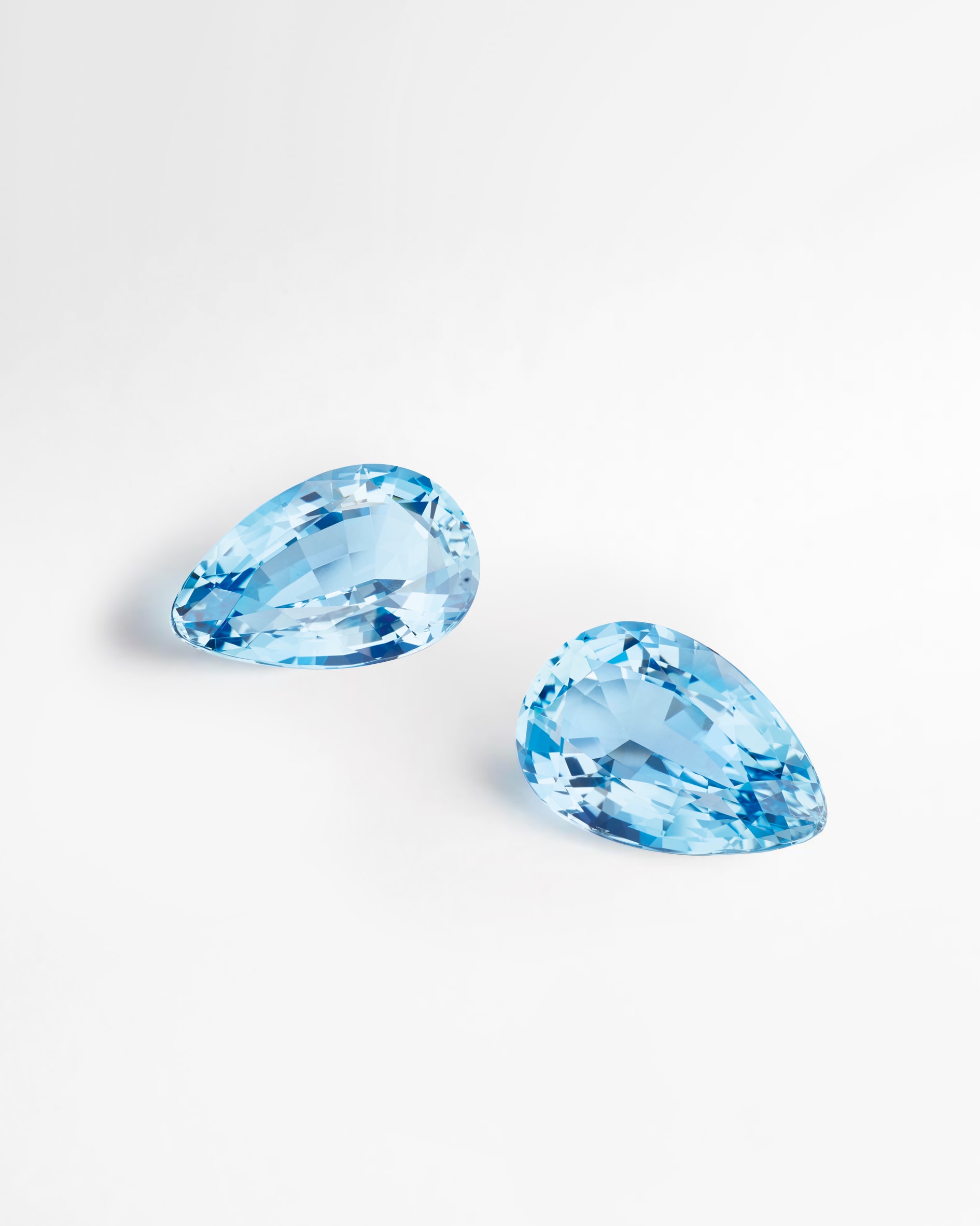 海蓝宝石，Van Cleef & Arpels梵克雅宝。