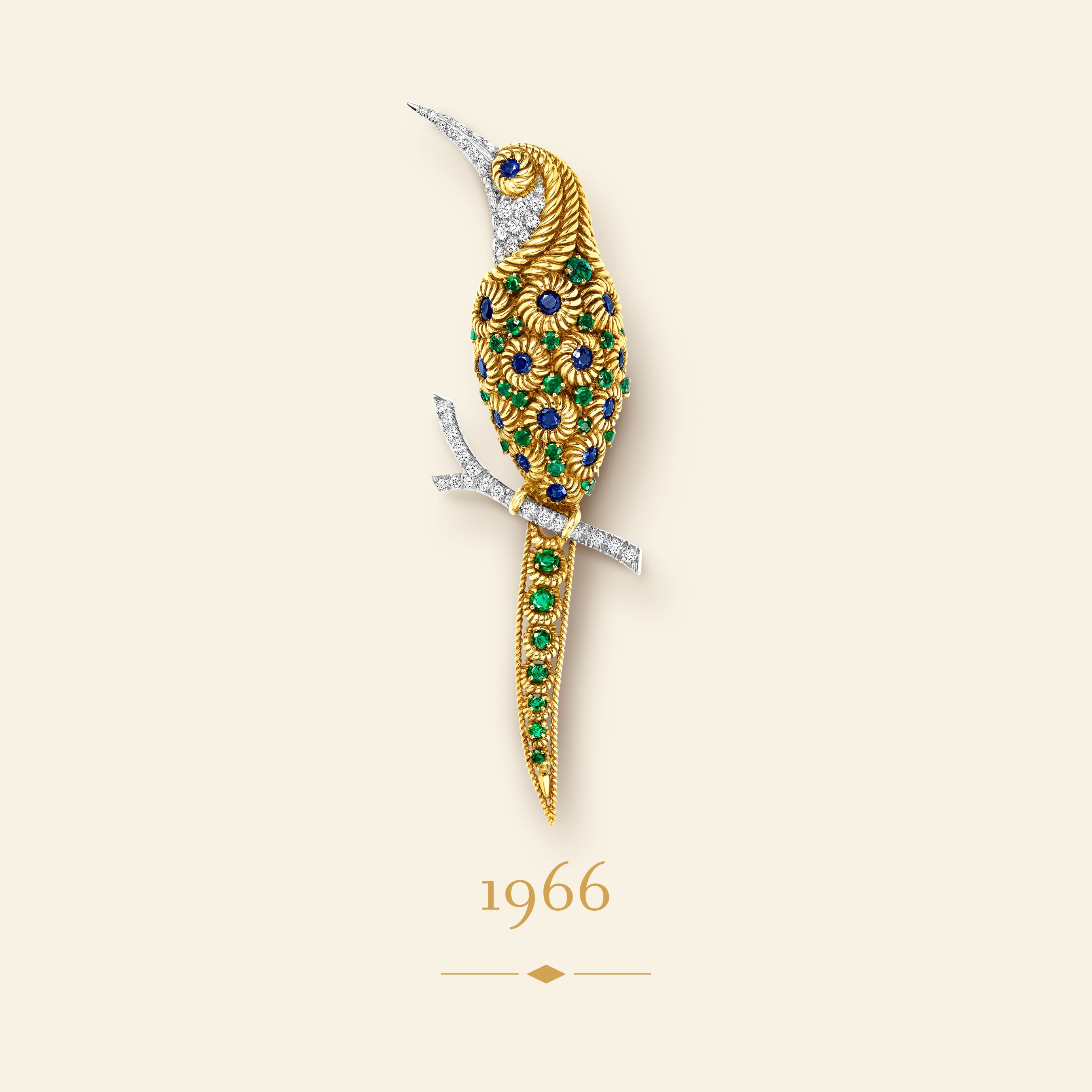 Bird胸针，1966年。黄K金，白K金，祖母绿，蓝宝石，钻石。Van Cleef & Arpels梵克雅宝典藏。