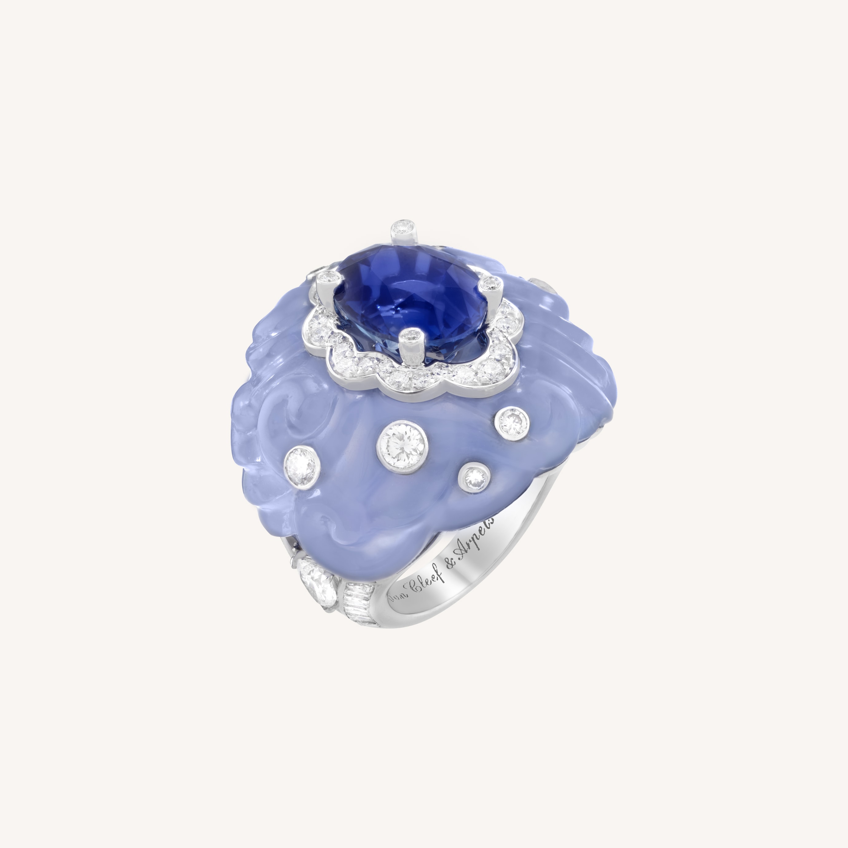 Chalcedony _梵克雅宝_Van Cleef & Arpels