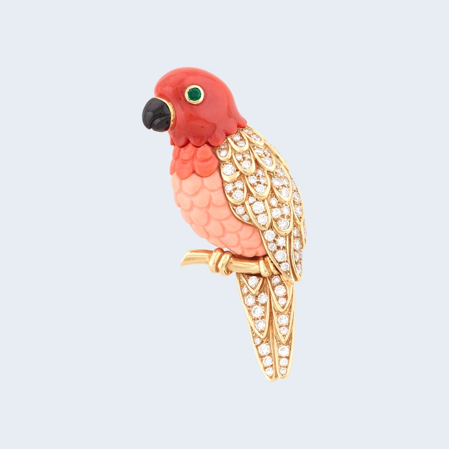 Perroquet clip, 1988, Yellow gold, white gold, emerald, coral, onyx, diamonds, Heritage collection, Van Cleef & Arpels