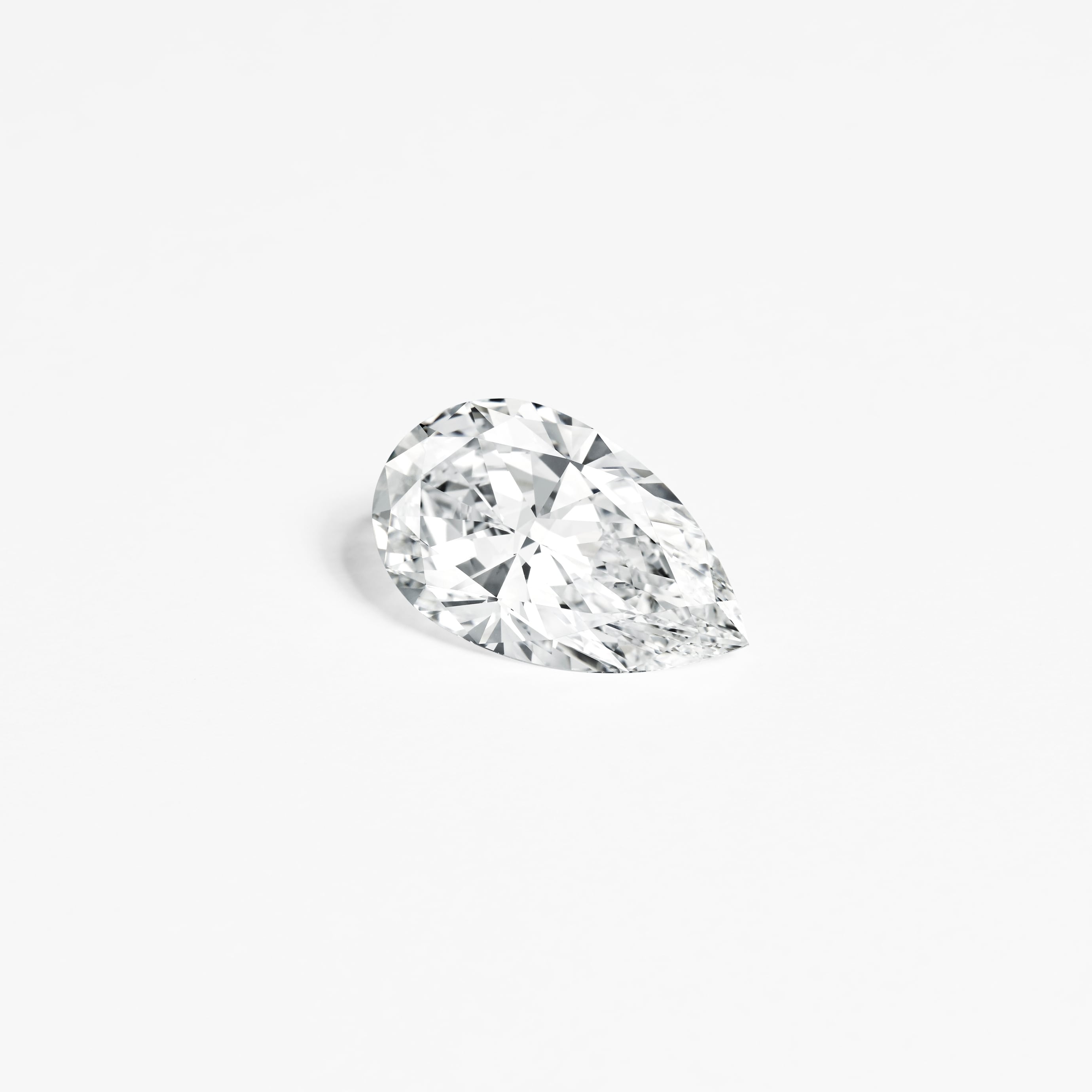 Diamond, pear-cut, Van Cleef & Arpels