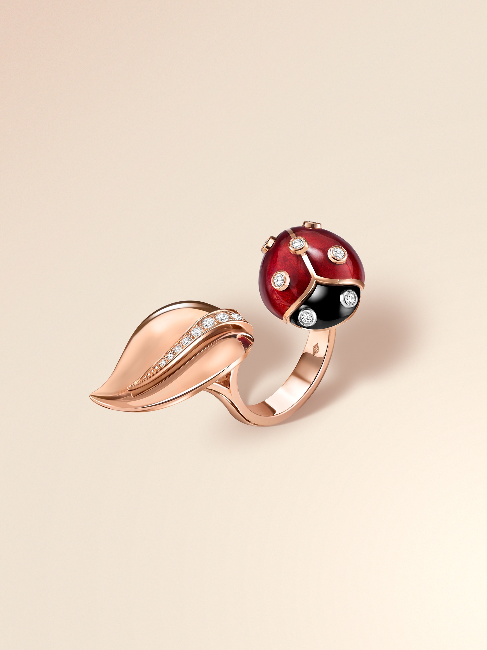 Coccinelles Between the Finger ring, 18K rose gold, rhodium plated 18K white gold, enamel, onyx, diamonds. Van Cleef & Arpels.