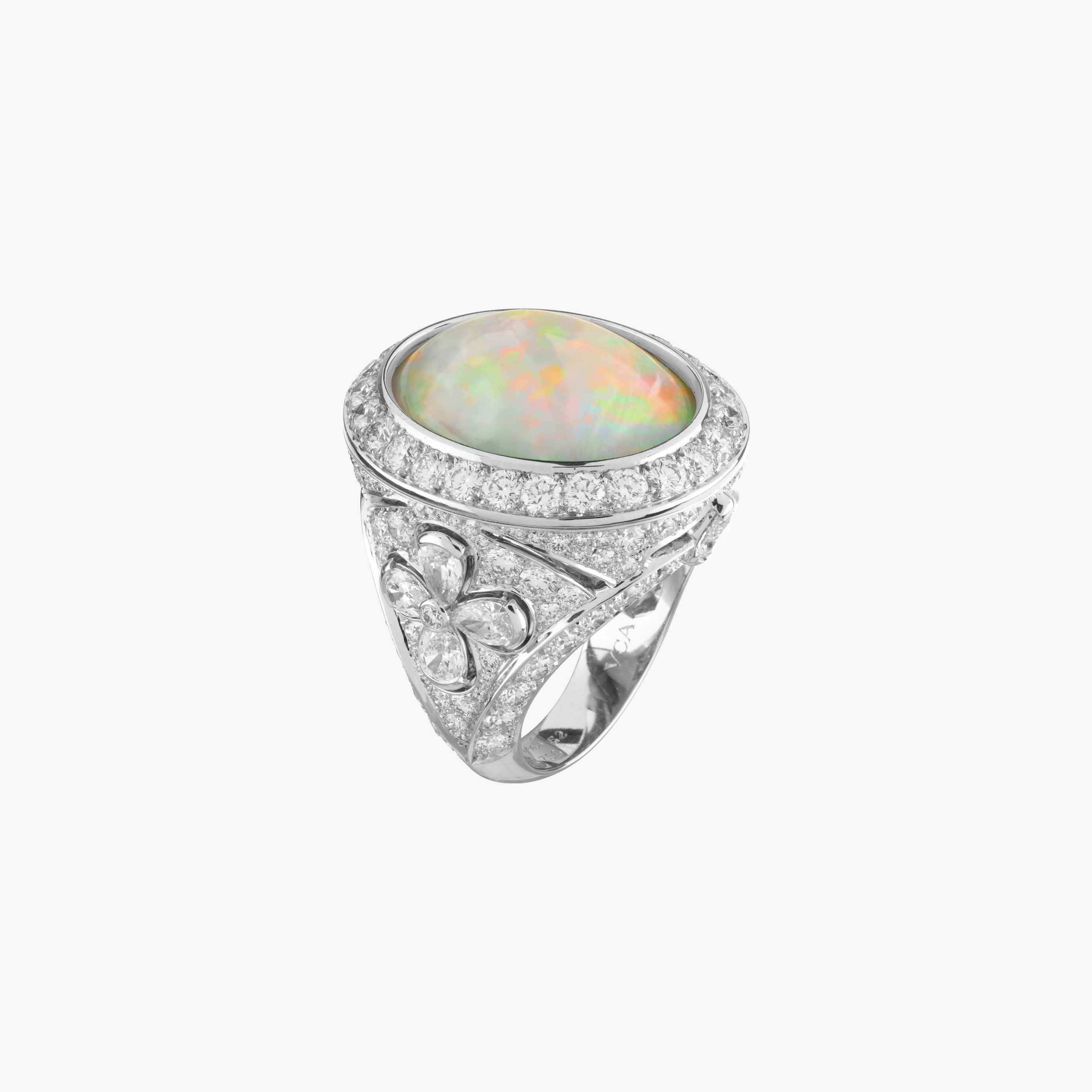 Archimède ring, White gold, one white opal of 14.81 carats, diamonds, Les Voyages Extraordinaires™ collection, Van Cleef & Arpels