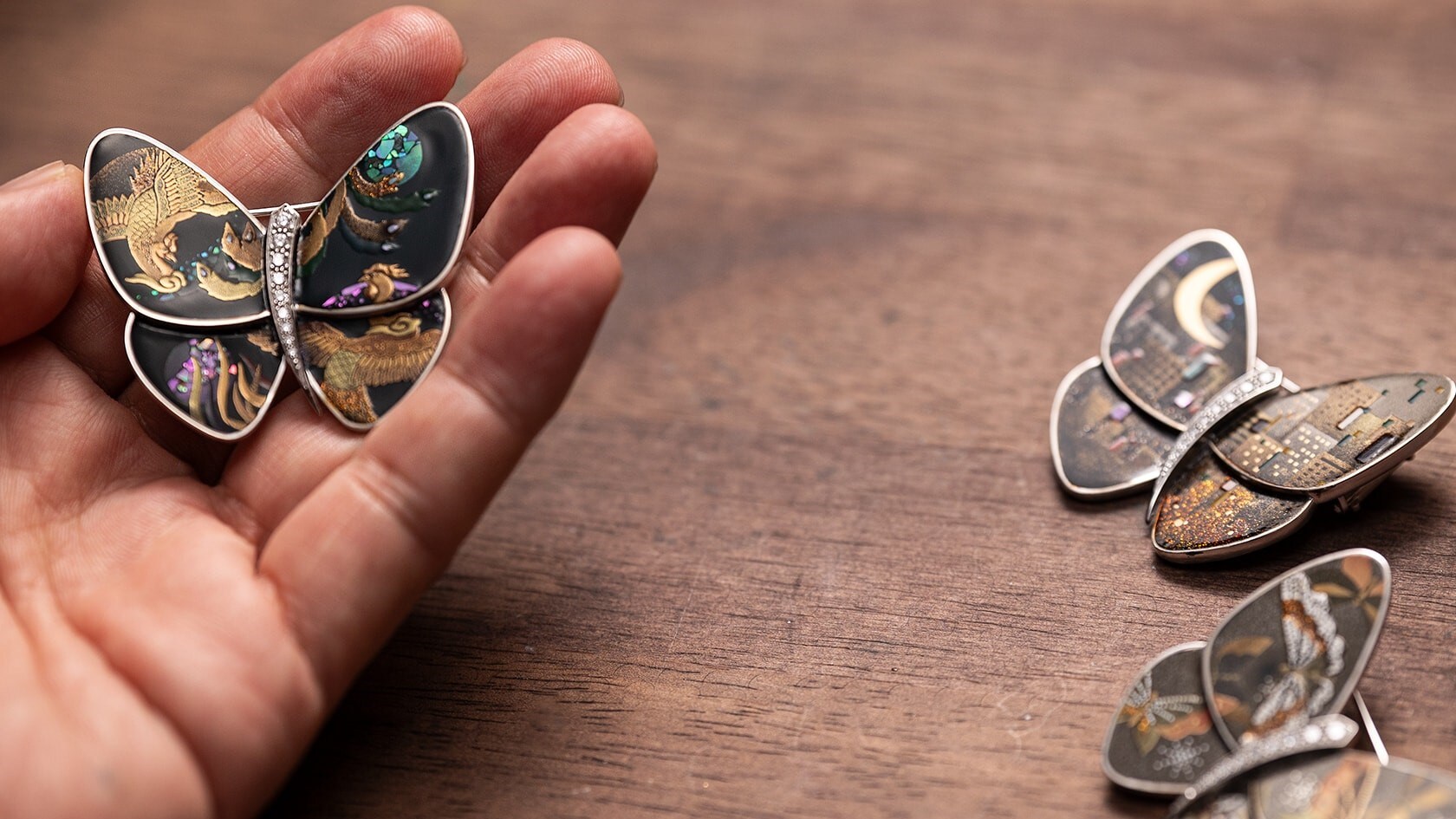 漆绘蝴蝶, Van Cleef & Arpels梵克雅宝.