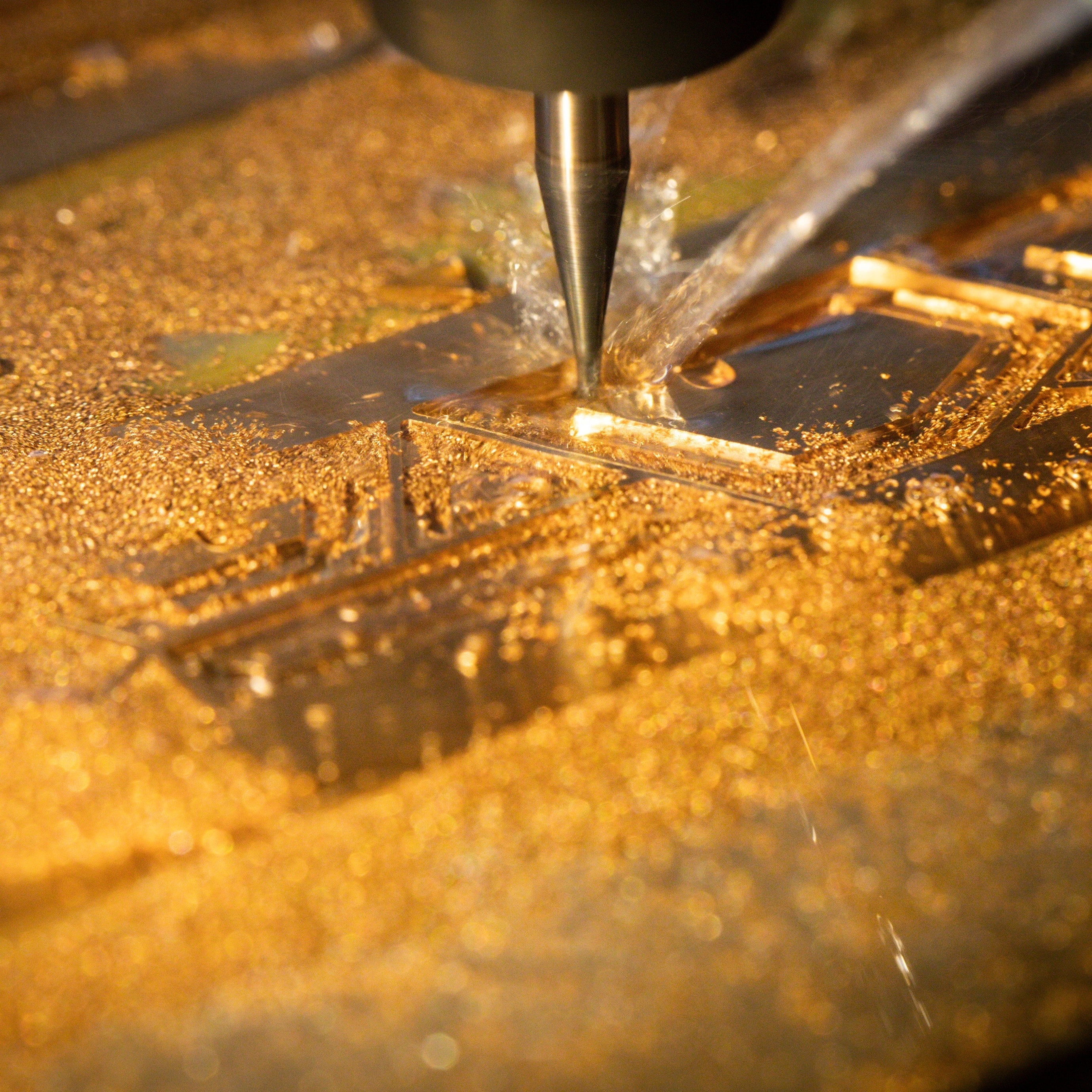 Assembling the gold structure and the aluminum structure. Precious boxes, Van Cleef & Arpels.