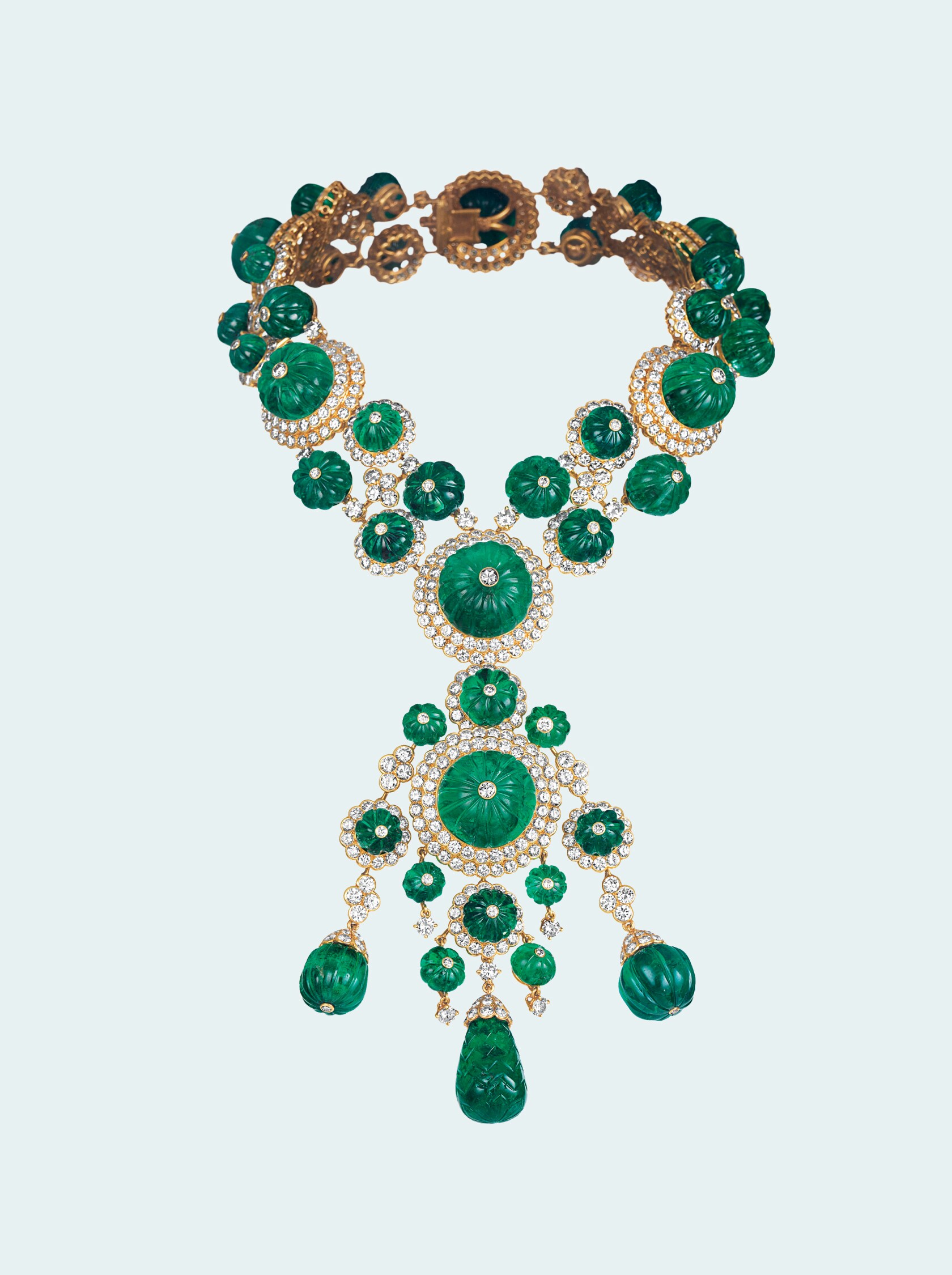 Precious metamorphoses: the necklace of Begum Salimah Aga Khan - Van ...