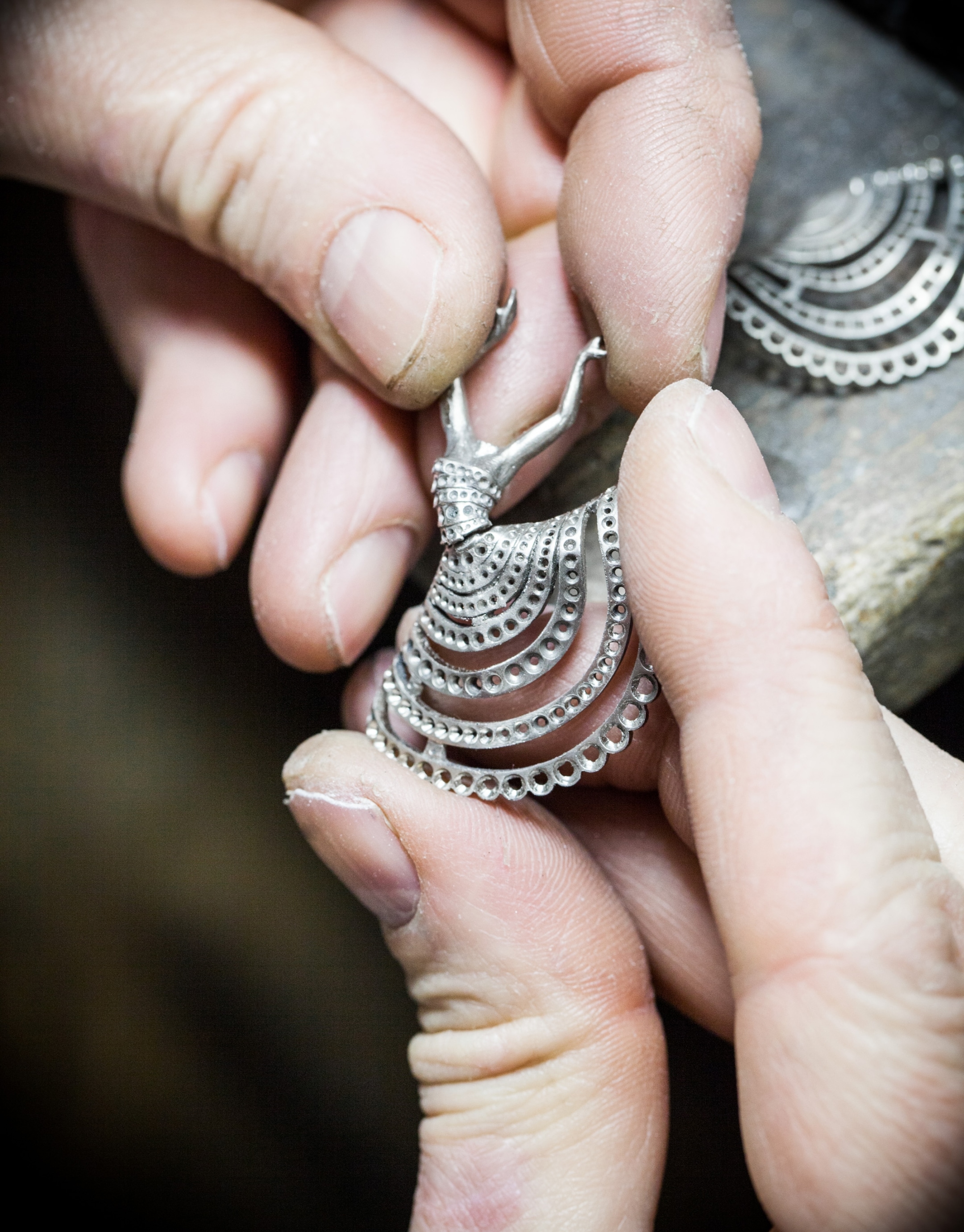 Vancleef&Arpels ホワイトゴールドギョシェリング48号 Vancleef&Arpels ホワイトゴールドギョシェリング48号 - メルカリ
