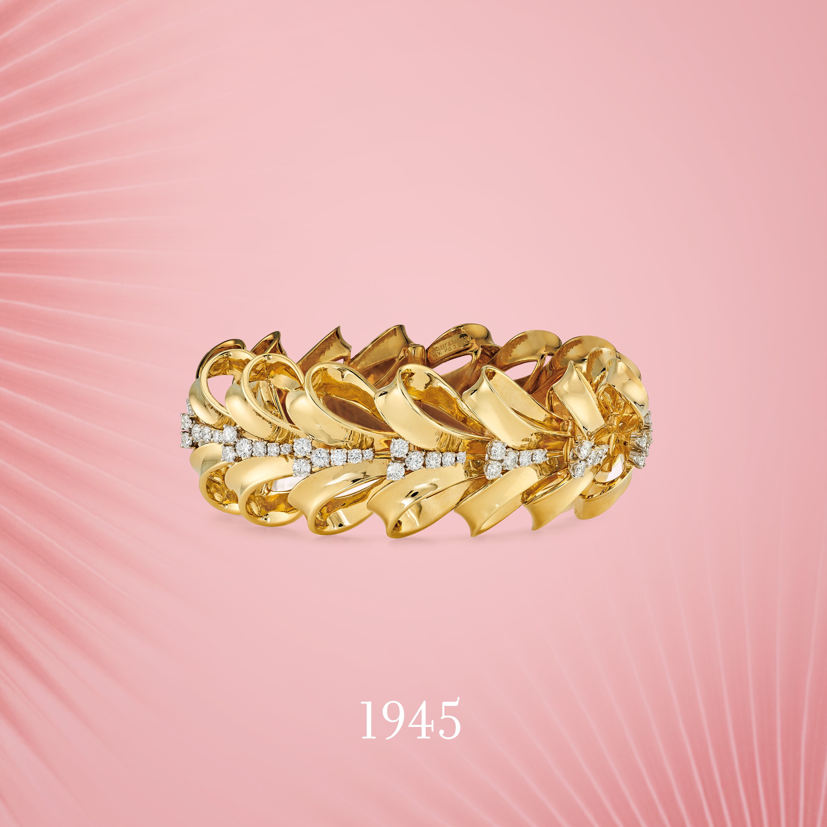 Ribbon bracelet, 1945. 18K yellow gold, diamonds. Van Cleef & Arpels Collection.
