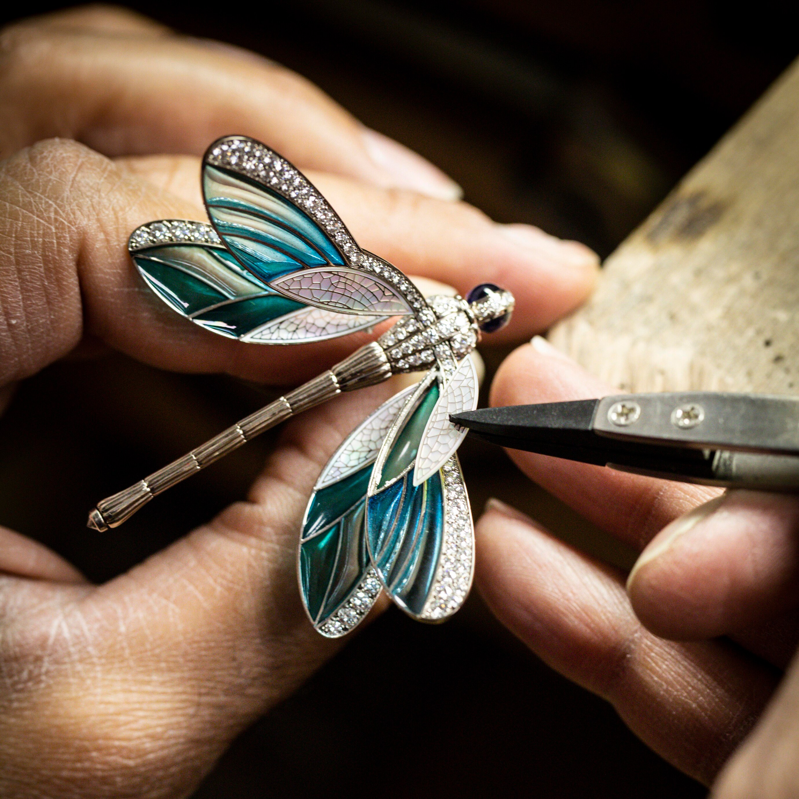 Assembly of the dragonfly decoration of the Fontaine aux Oiseaux., Extraordinary Object, Van Cleef & Arpels