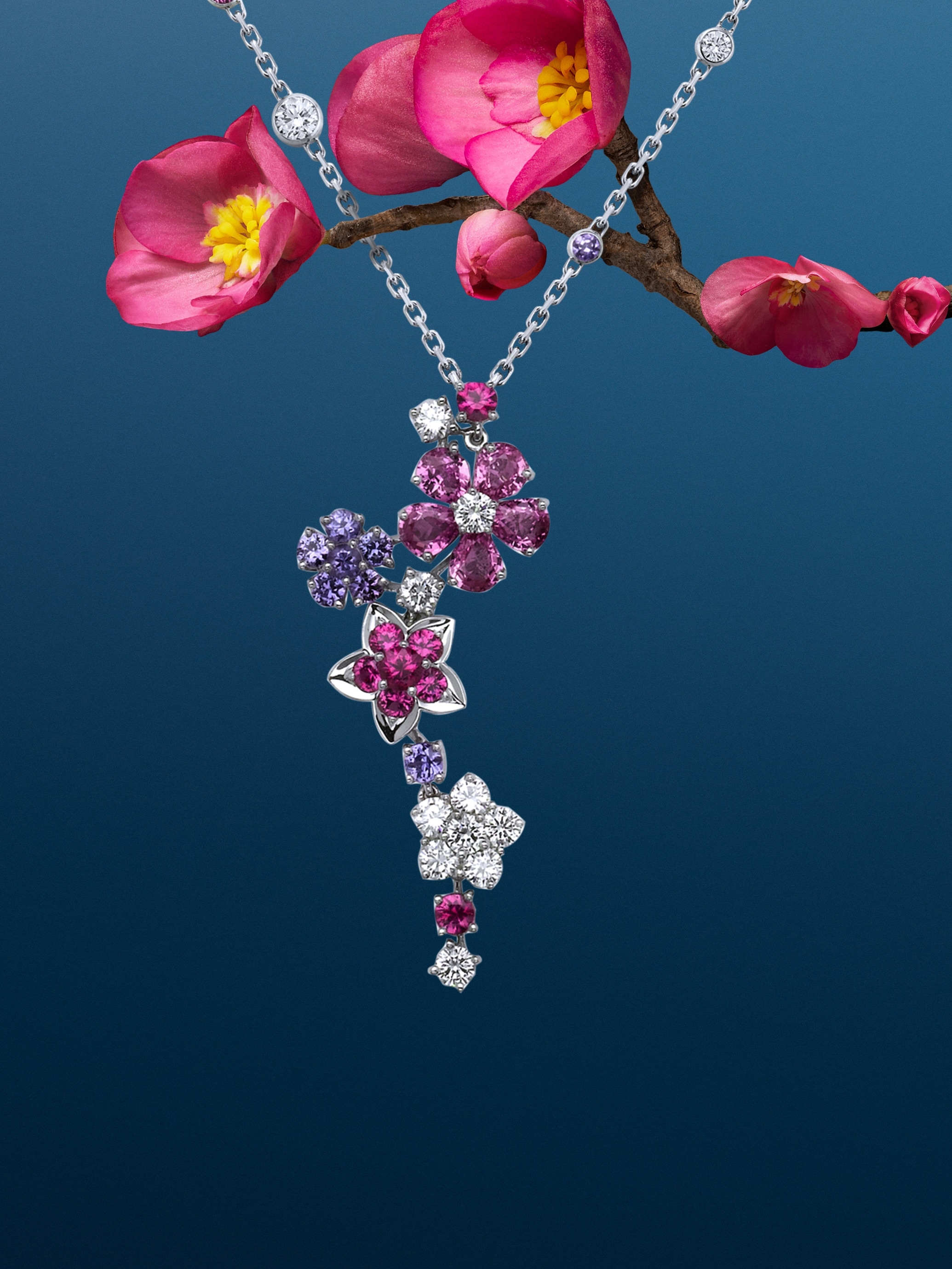 Folie des Prés pendant, 18K white gold, pink and mauve sapphires, diamonds. Folie des Prés High Jewelry collection, Van Cleef & Arpels.