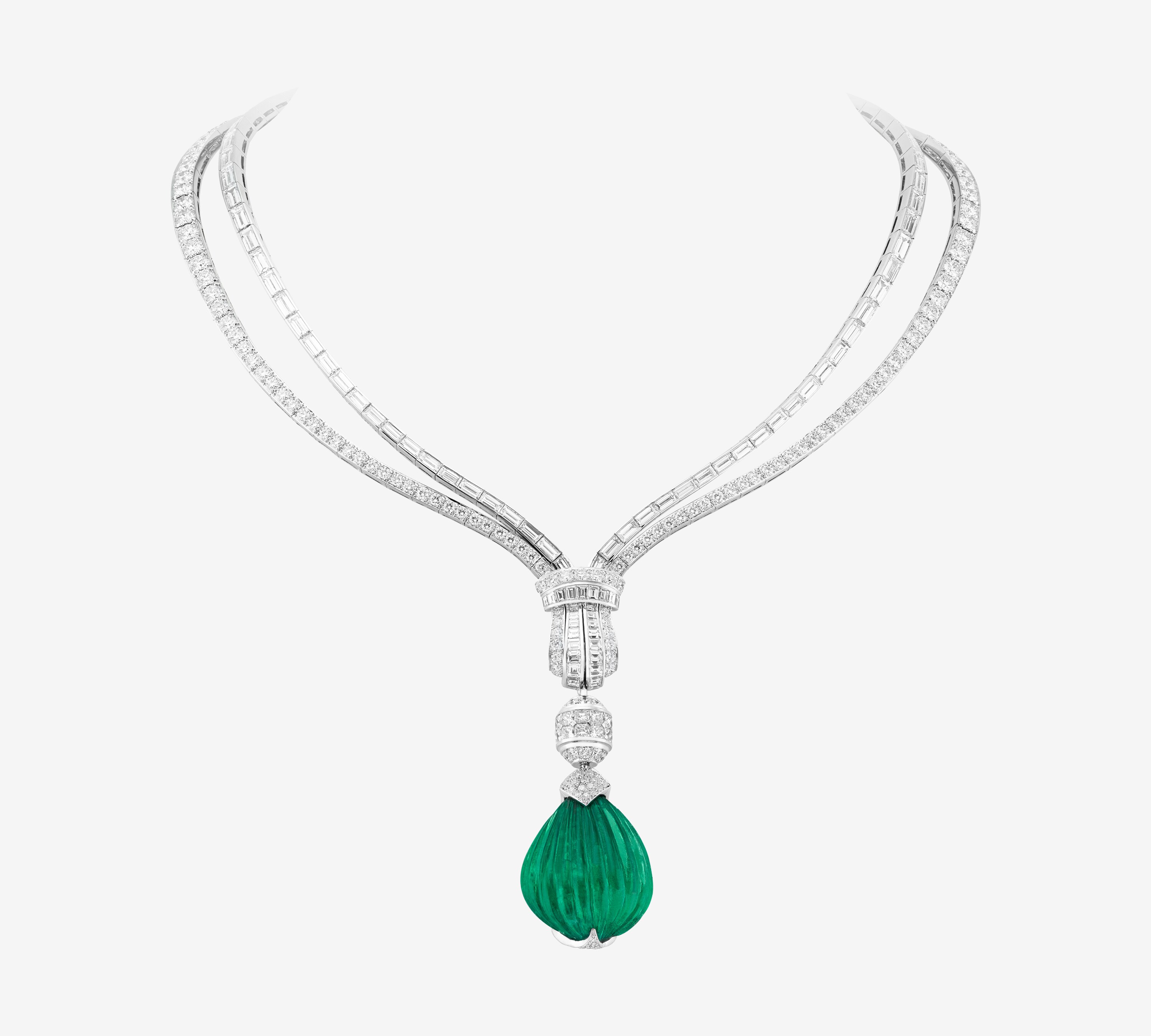 Grand Opus transformable necklace, white gold, 3 carved emeralds for 127.88 carats (Colombia), emeralds, white cultured pearls, diamonds. Émeraude en Majesté collection, Van Cleef & Arpels.