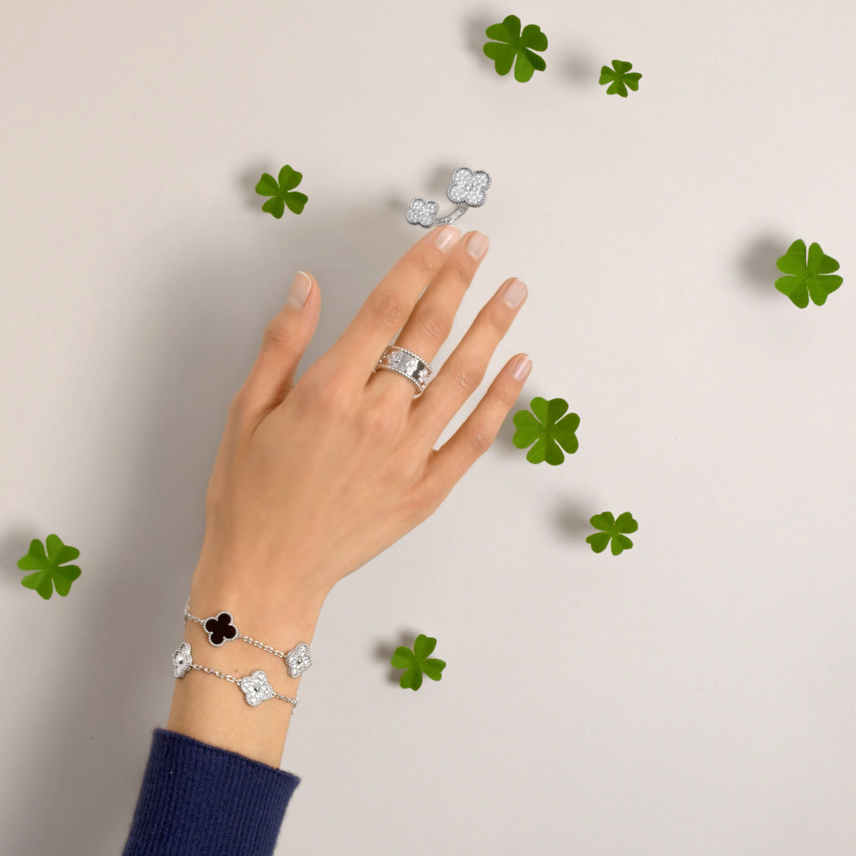 Alhambra 梵克雅宝 Van Cleef Arpels