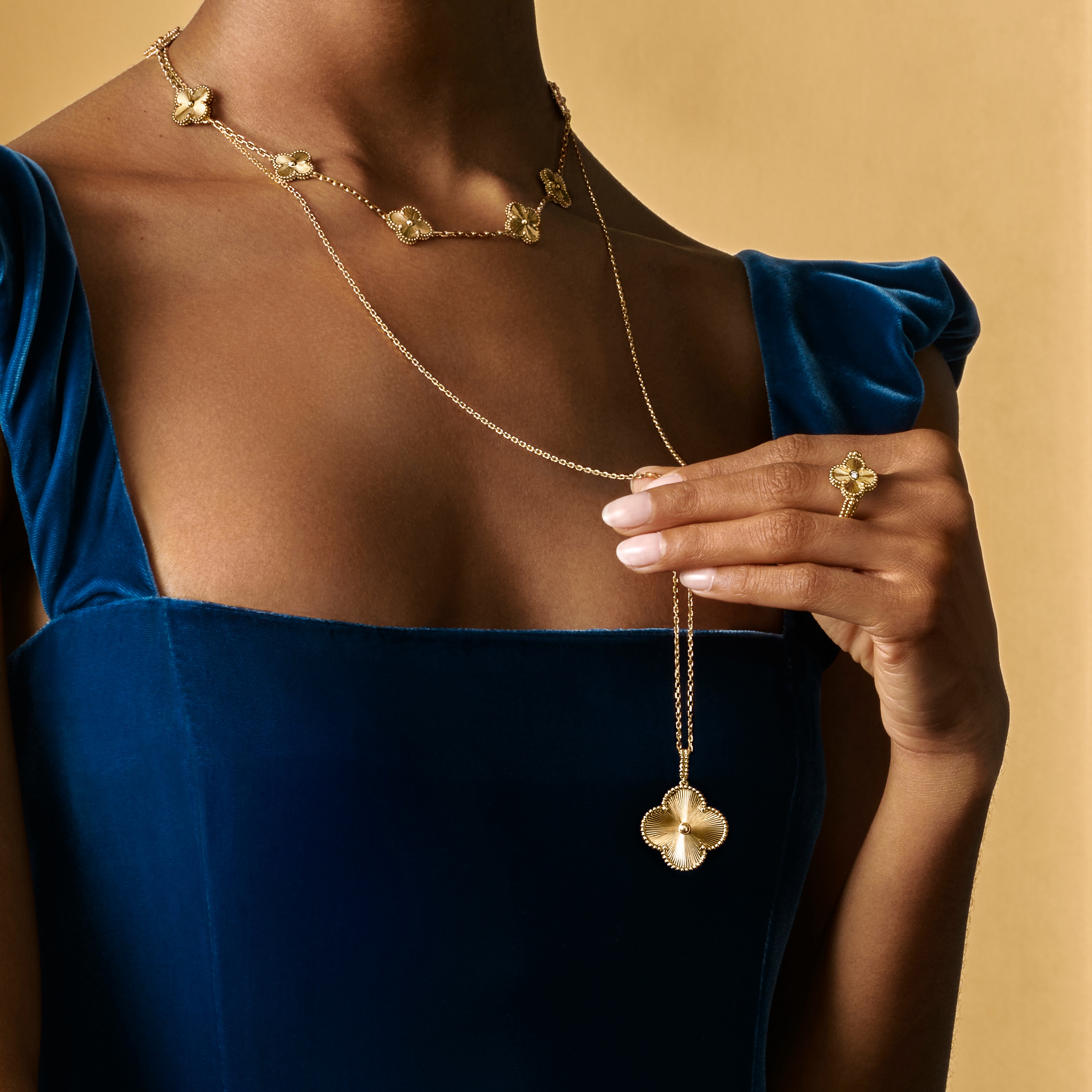 Alhambra _梵克雅宝_Van Cleef & Arpels