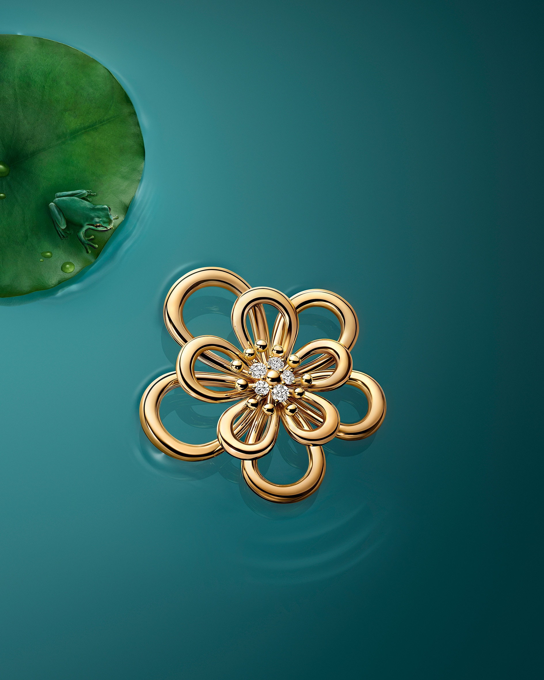 Flowerlace® collection, Van Cleef & Arpels.
