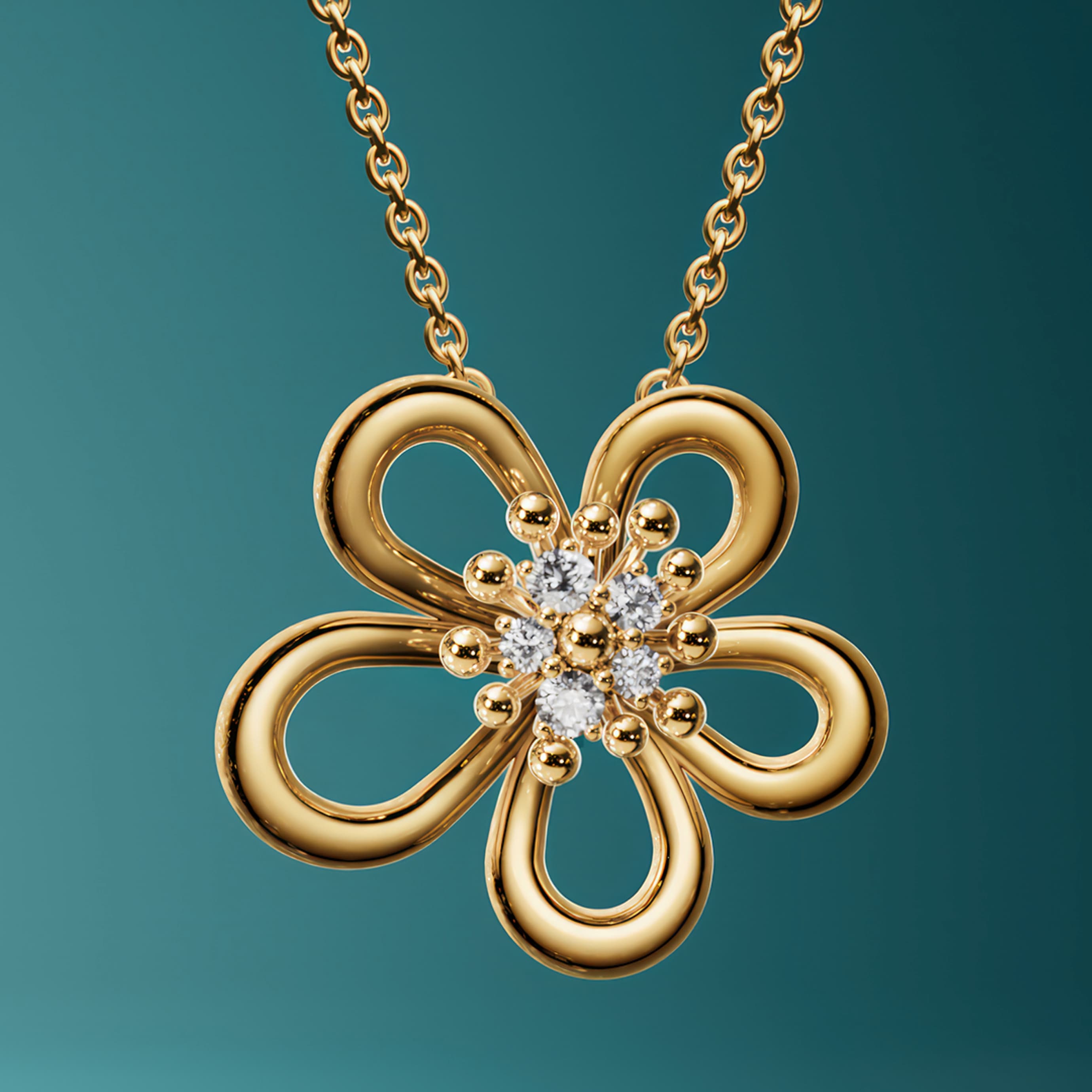 Flowerlace吊坠，小号款式，黄K金，钻石。Flowerlace®系列，Van Cleef & Arpels梵克雅宝。