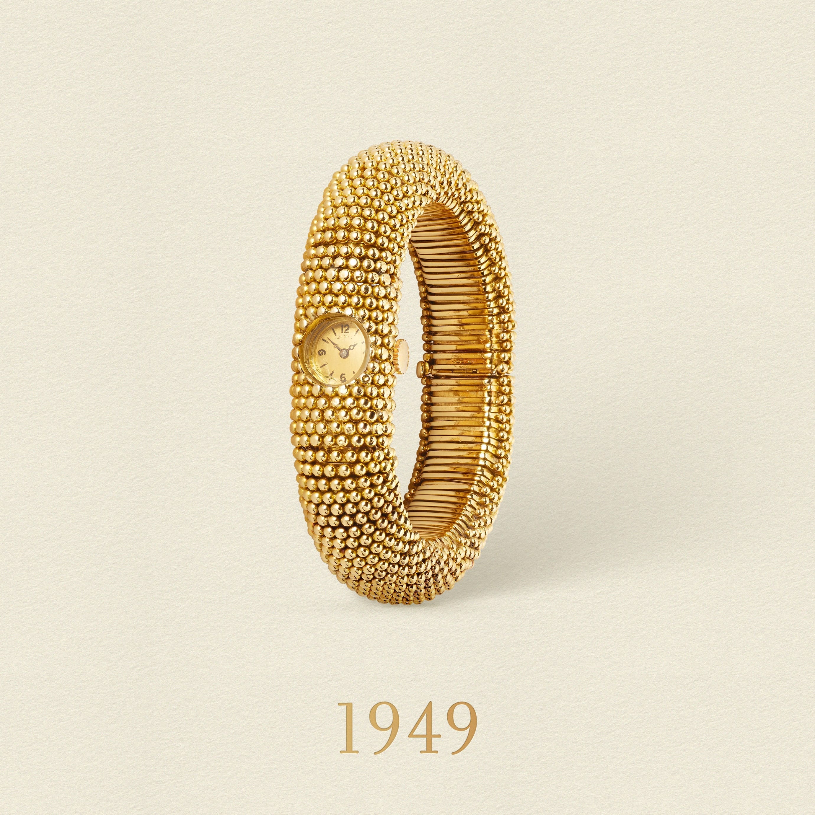 Couscous腕表，黄K金。Van Cleef & Arpels梵克雅宝系列。