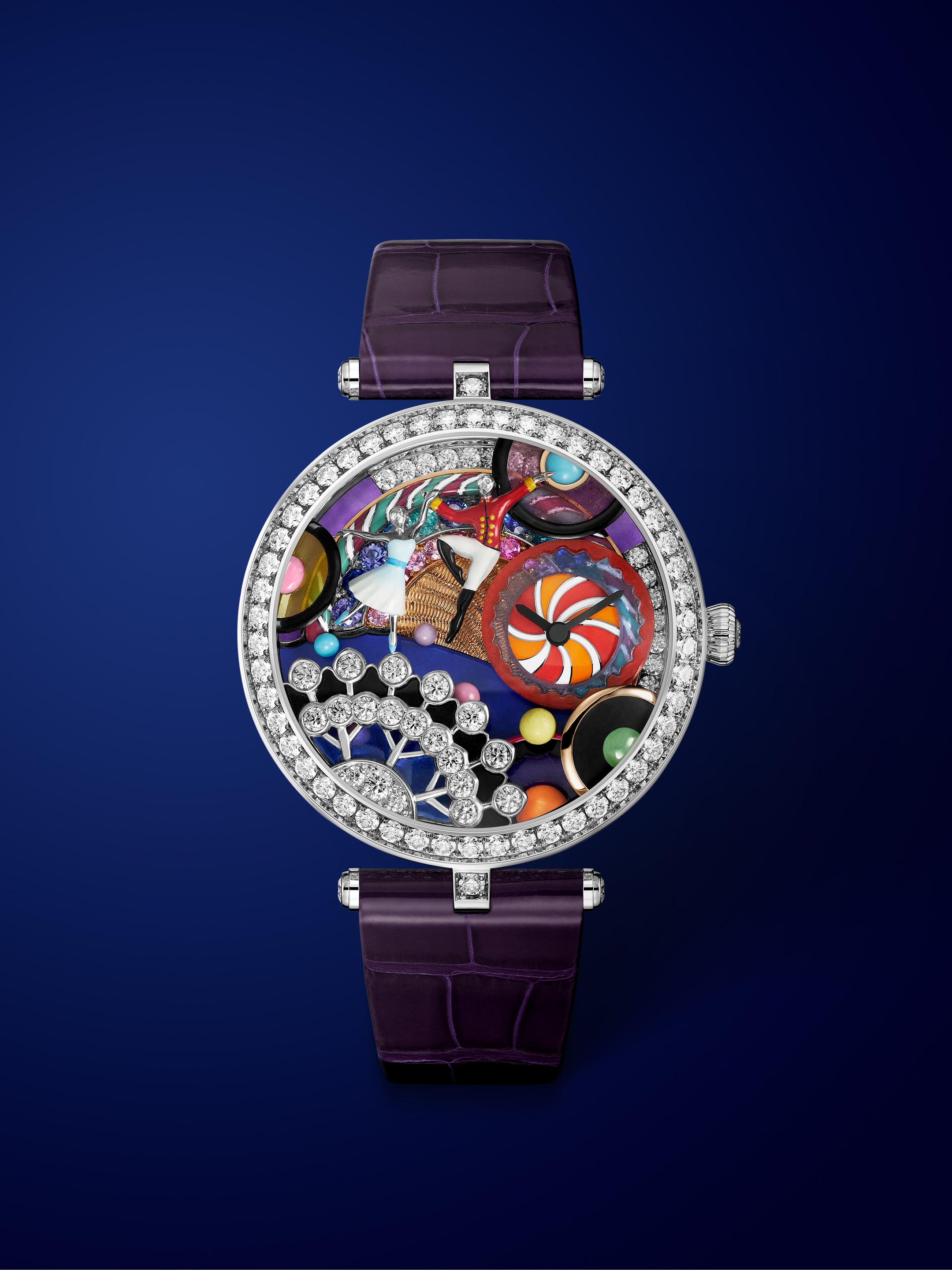 Lady Arpels Casse-Noisette腕表,镀铑白K金,玫瑰金,蓝色、紫色和粉红色蓝宝石,钻石,蓝色碧玺,苏纪石,缟玛瑙,青金石,珐琅,微型彩绘,手动上链机械机芯。非凡表盘腕表系列,Van Cleef & Arpels梵克雅宝。