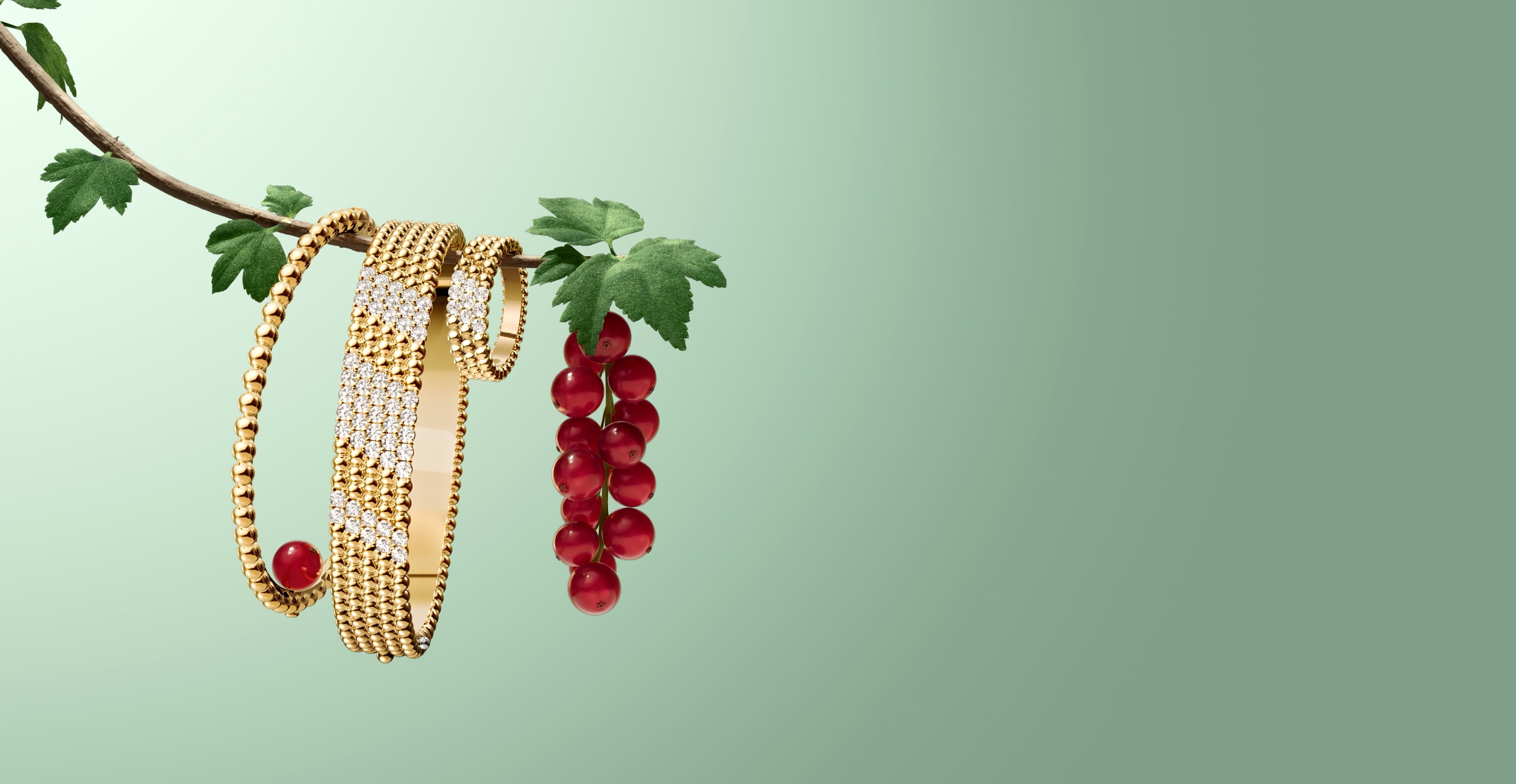 Perlée系列，Van Cleef & Arpels梵克雅宝。