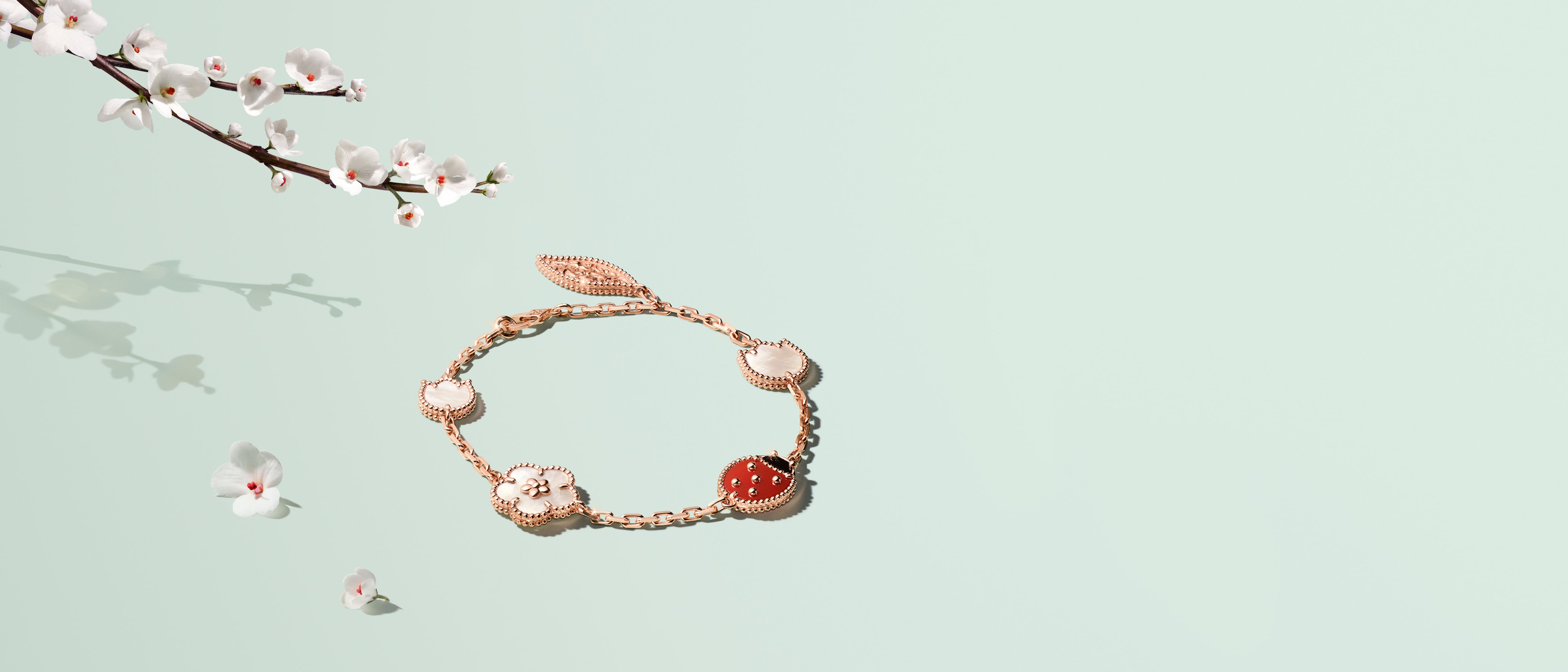 Lucky Spring系列，Van Cleef & Arpels梵克雅宝。
