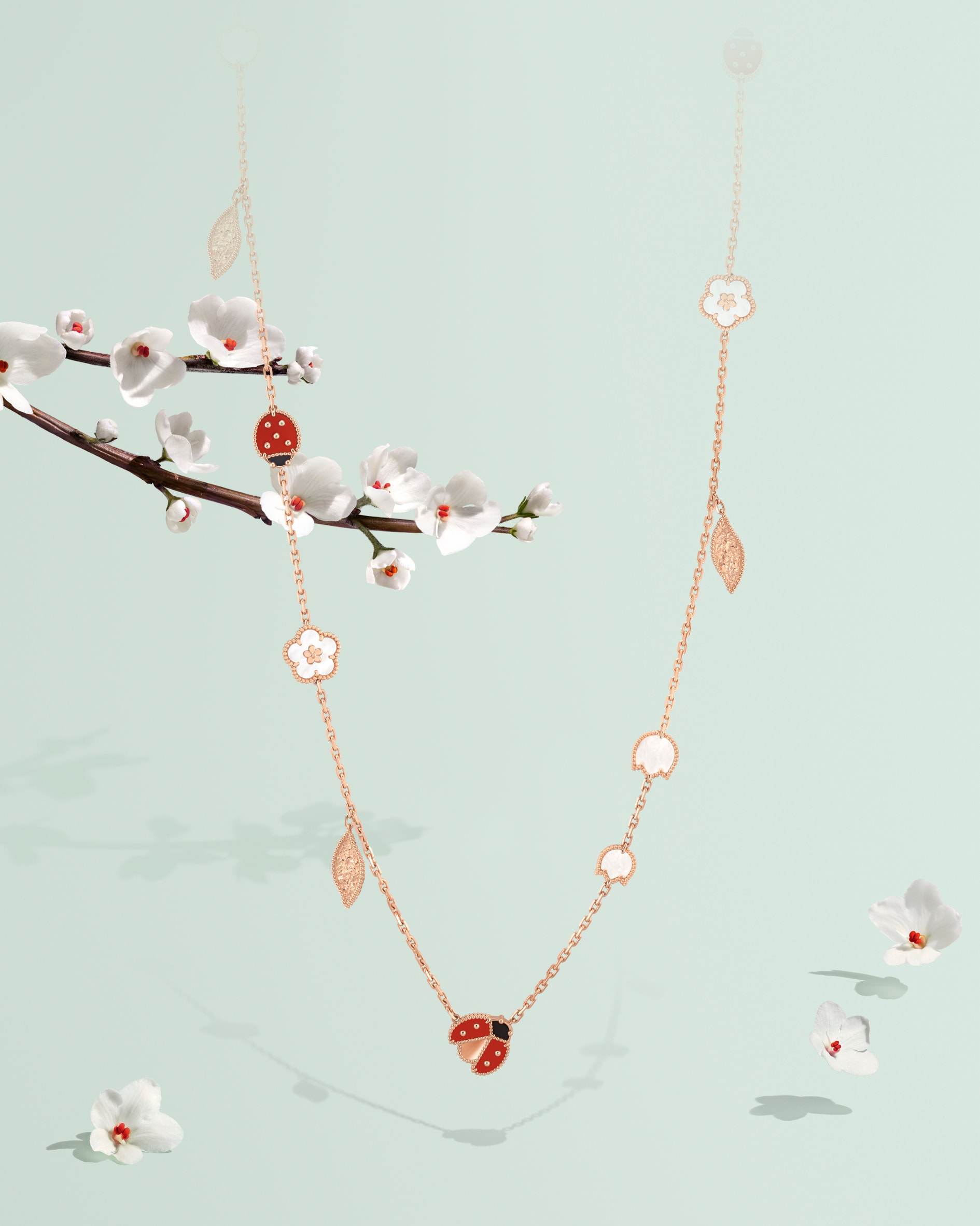 Lucky Spring系列，Van Cleef & Arpels梵克雅宝